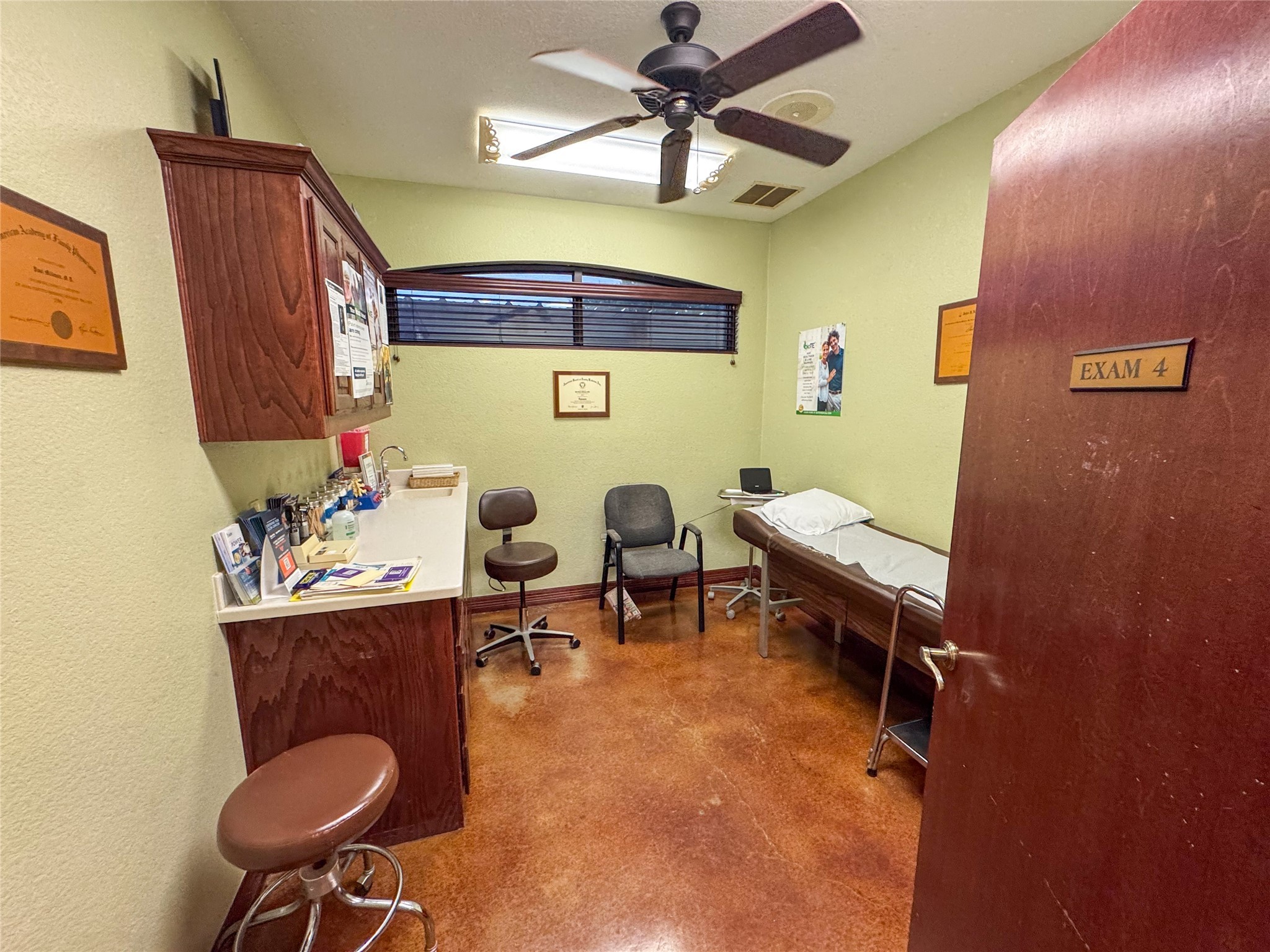 1700 Gallagher Drive Sherman TX 75090