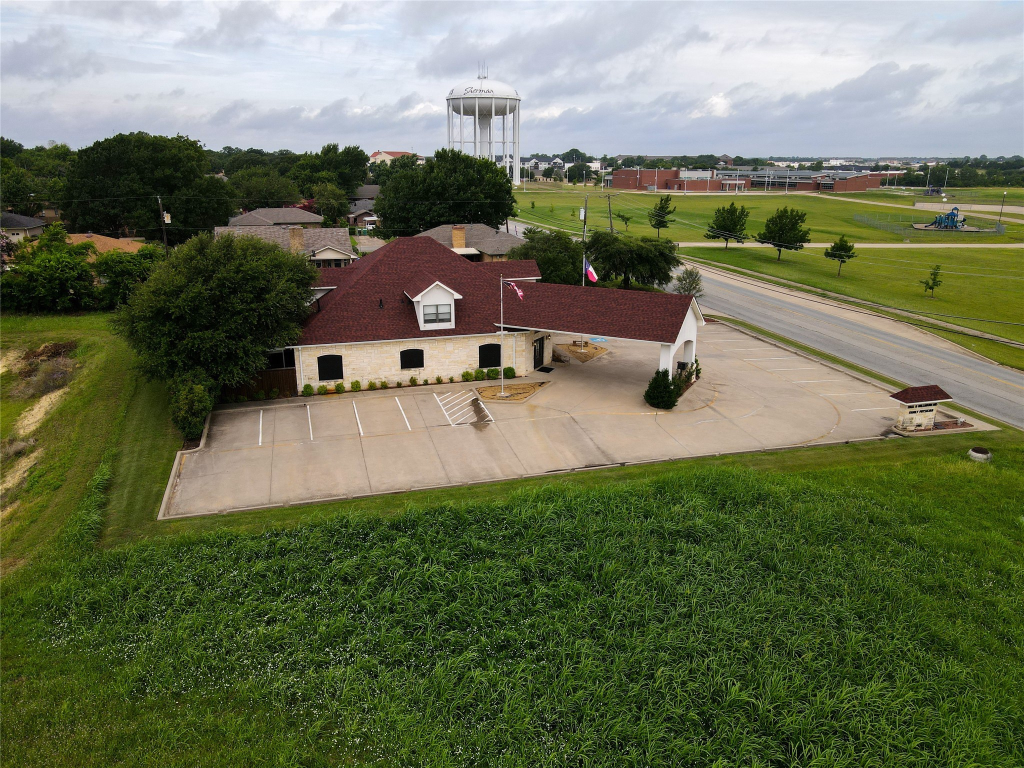 1700 Gallagher Drive Sherman TX 75090