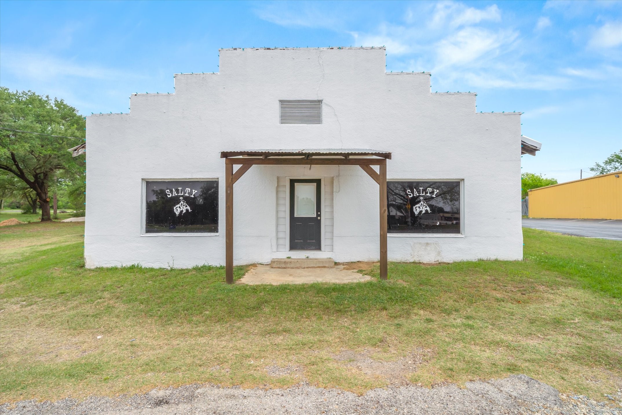 320 W Garland Street Grand Saline TX 75140