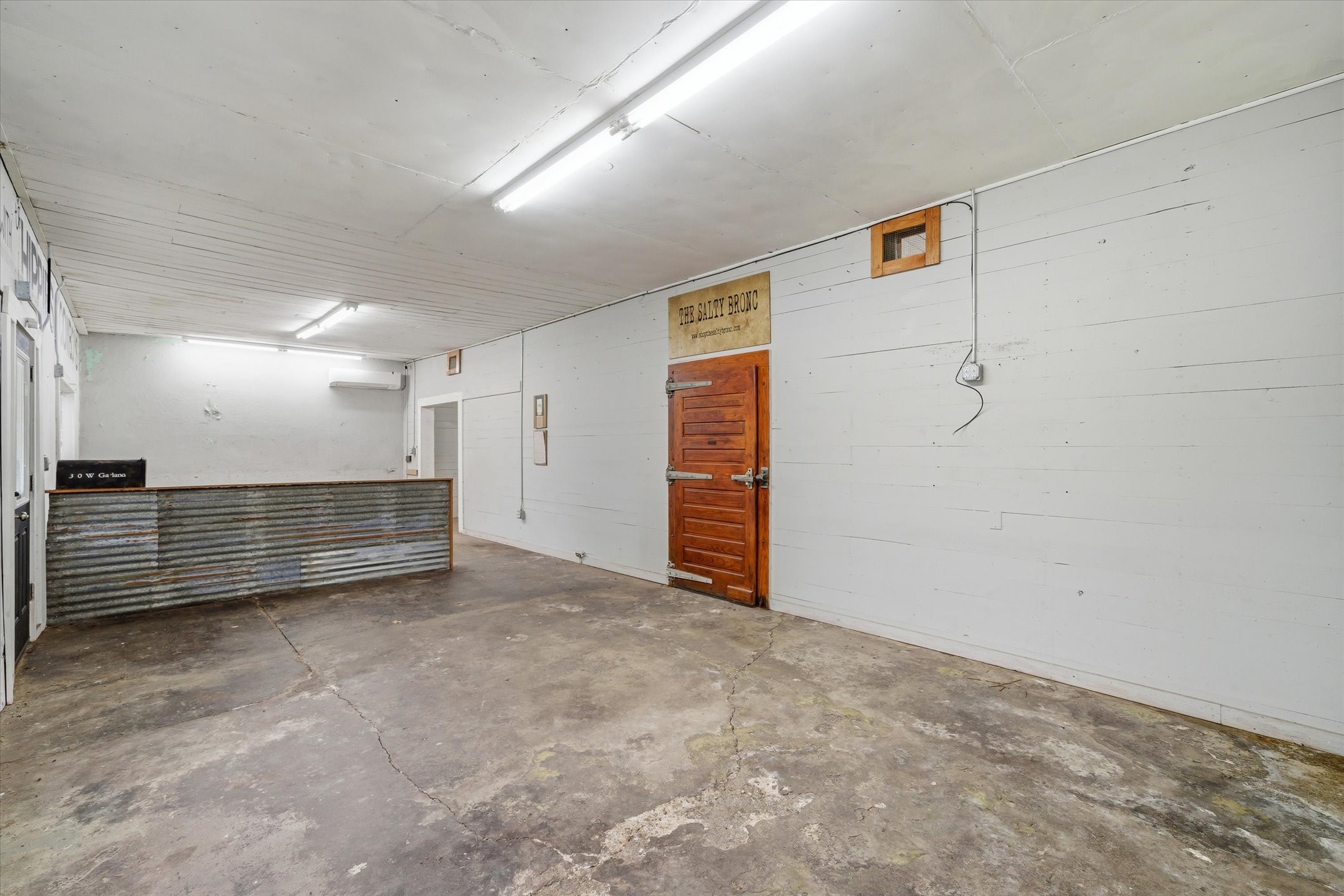 320 W Garland Street Grand Saline TX 75140