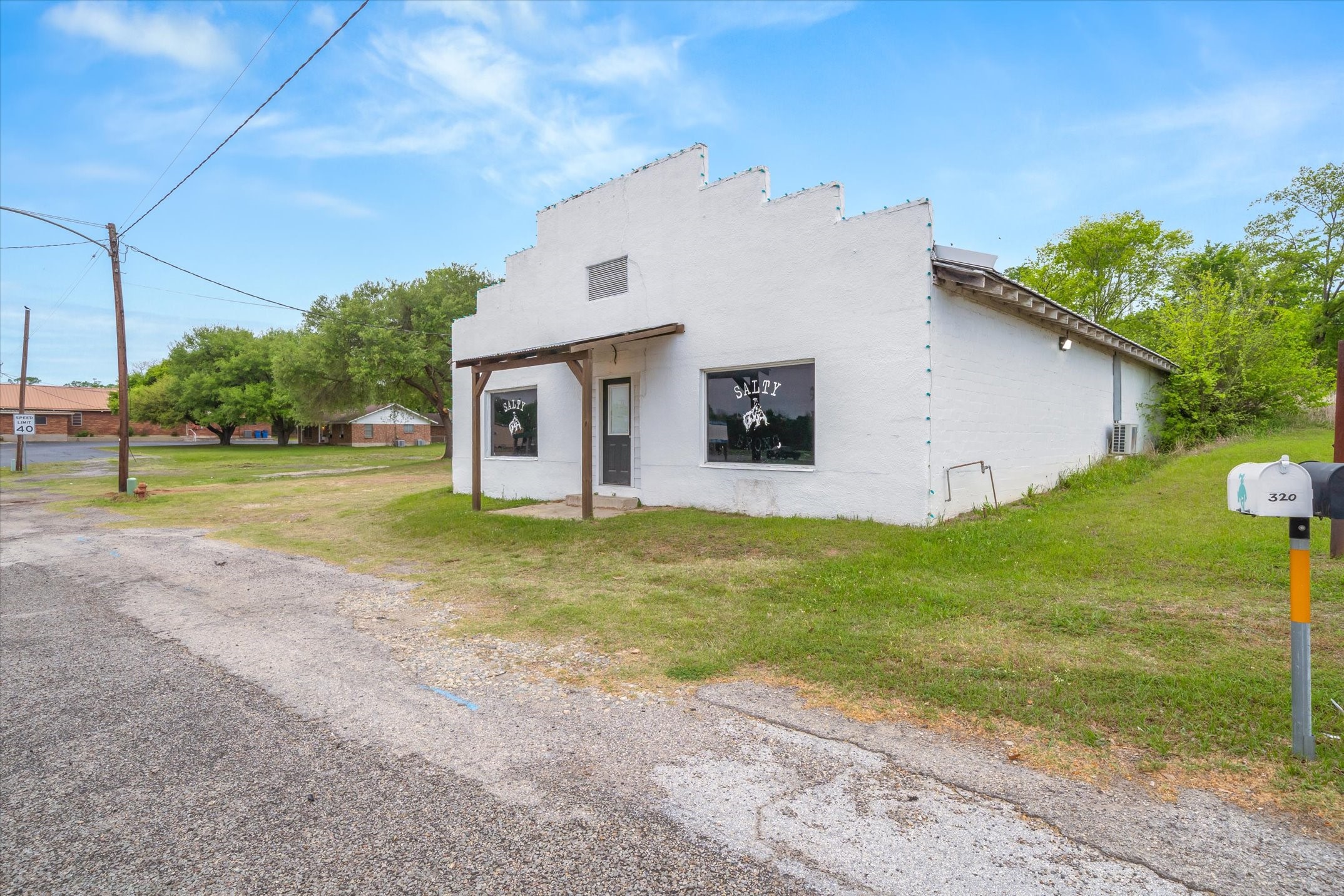 320 W Garland Street Grand Saline TX 75140
