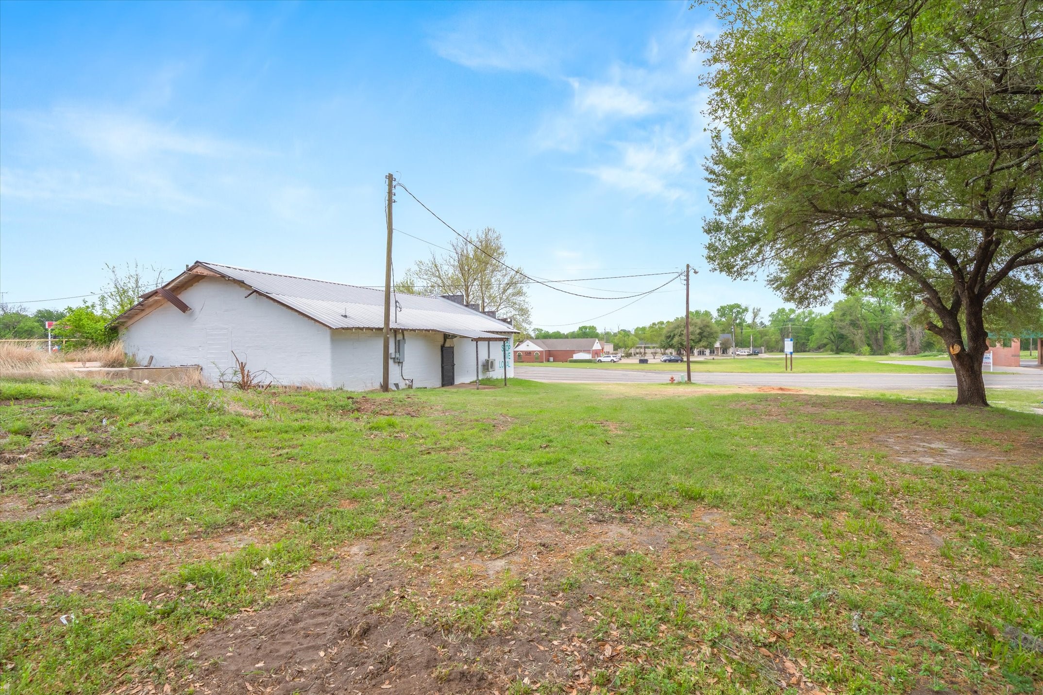 320 W Garland Street Grand Saline TX 75140