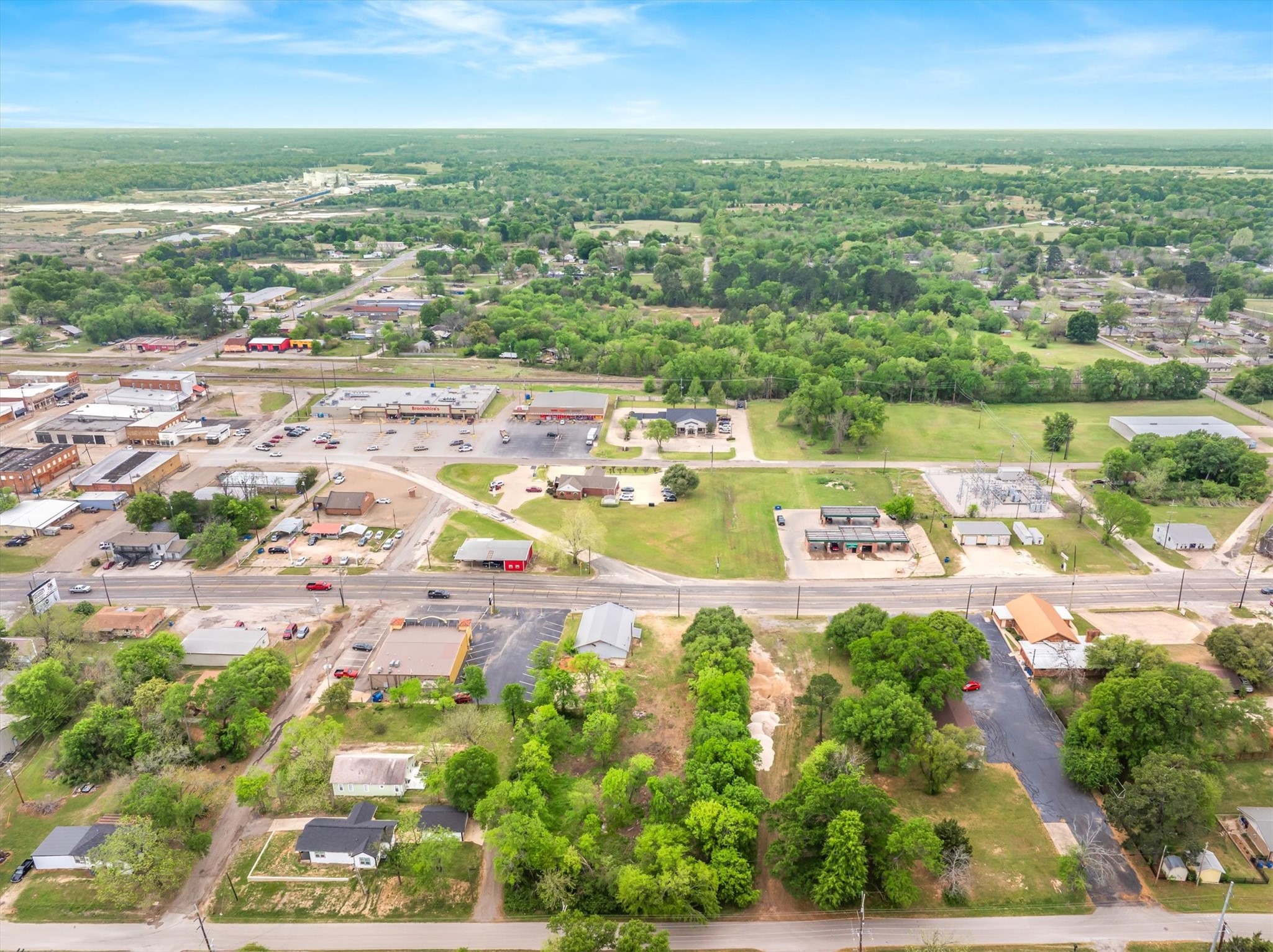 320 W Garland Street Grand Saline TX 75140