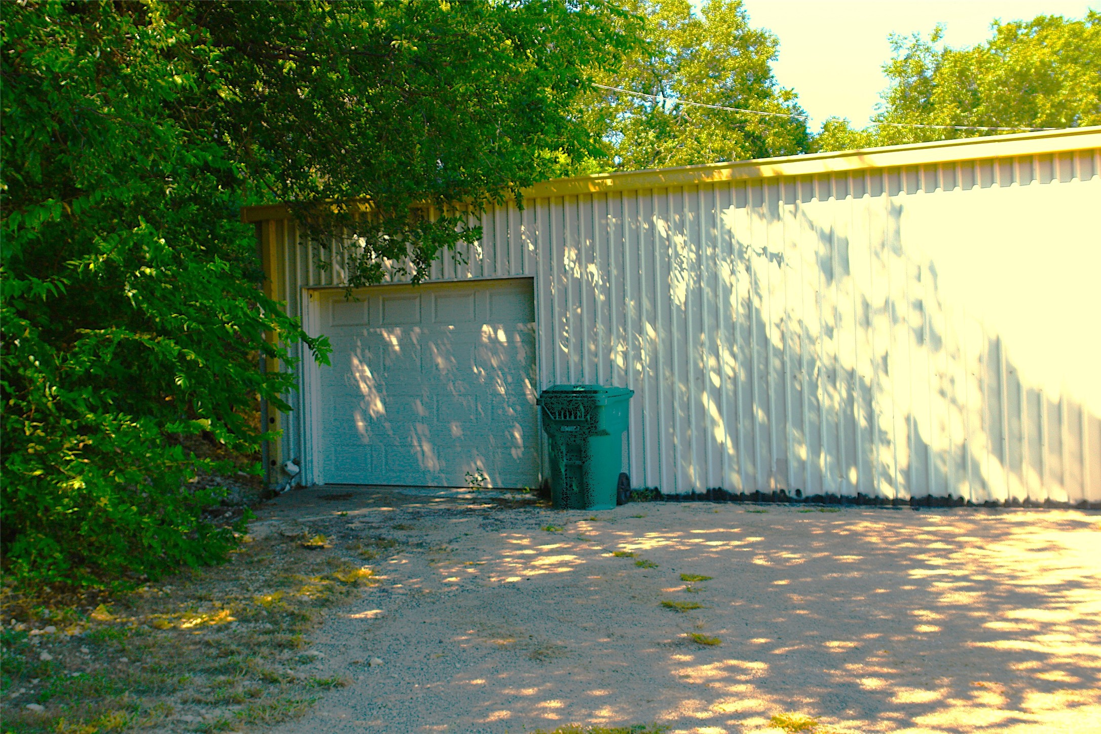 705 N Commercial Goldthwaite TX 76844