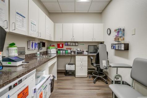 434 Wilshire Boulevard Burleson TX 76028