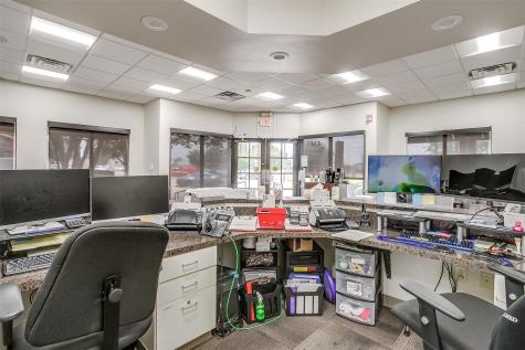434 Wilshire Boulevard Burleson TX 76028