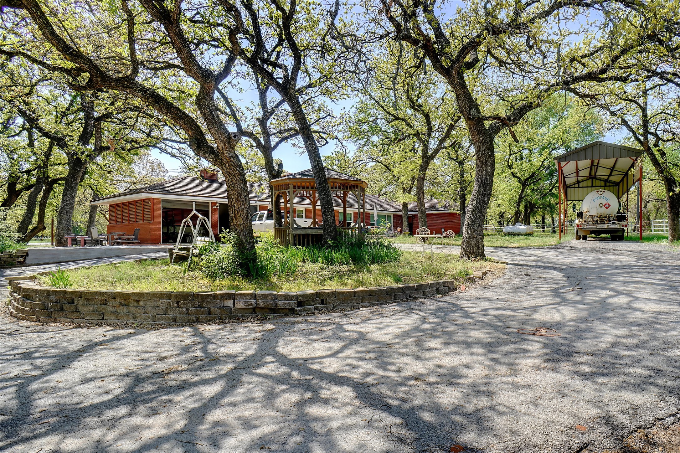 13449 Fm 730 S Azle TX 76020