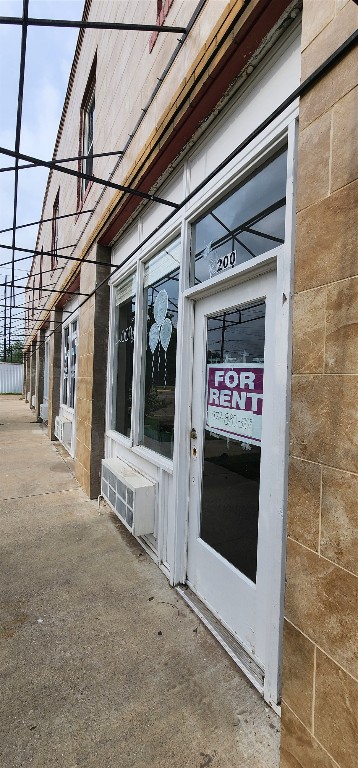 401 E Commerce Street Mexia TX 76667