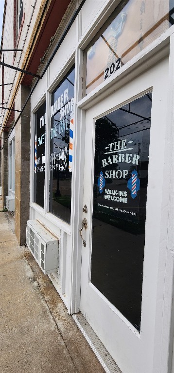 401 E Commerce Street Mexia TX 76667
