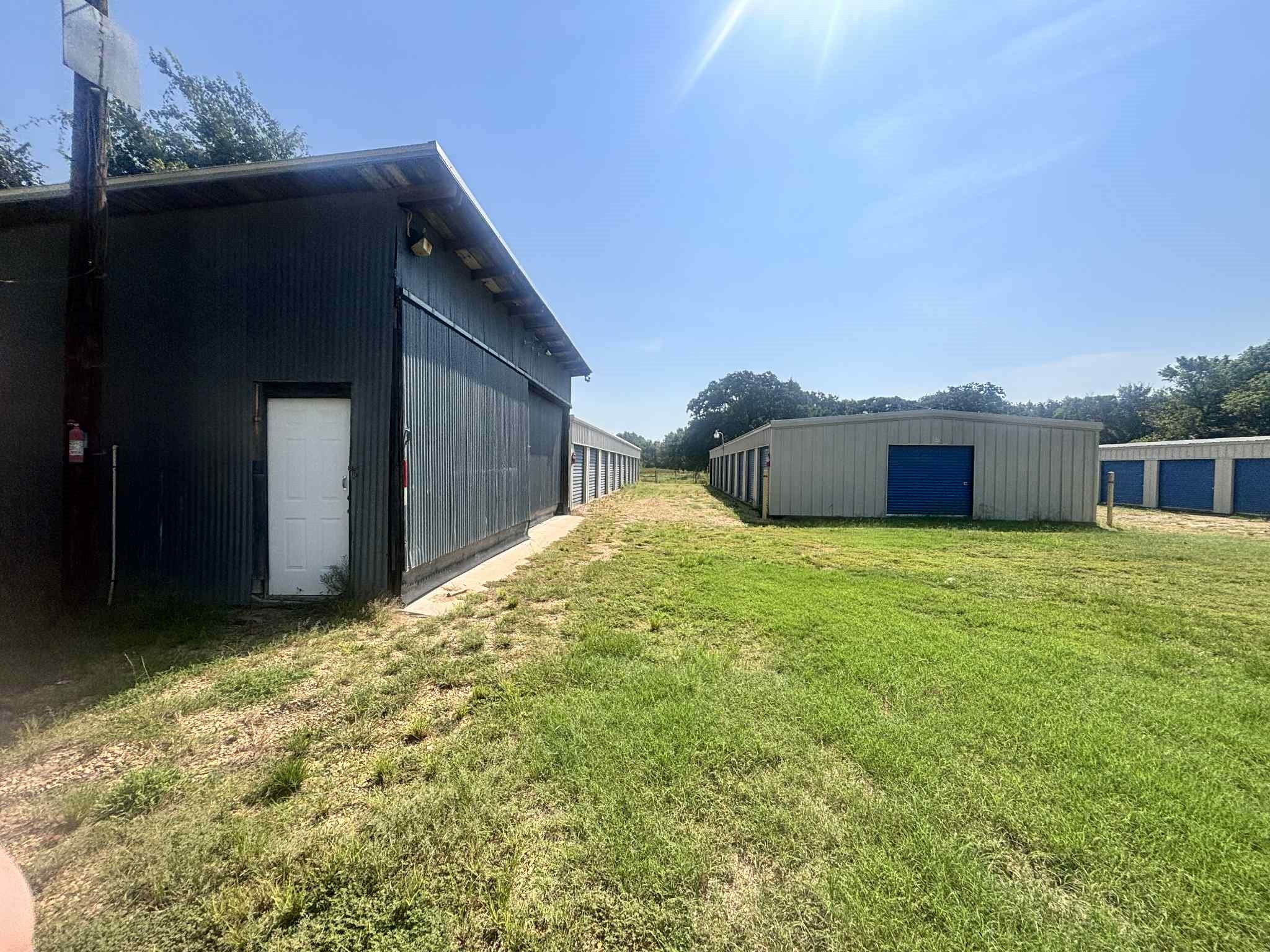 502 Peach Tree Road Mabank TX 75156