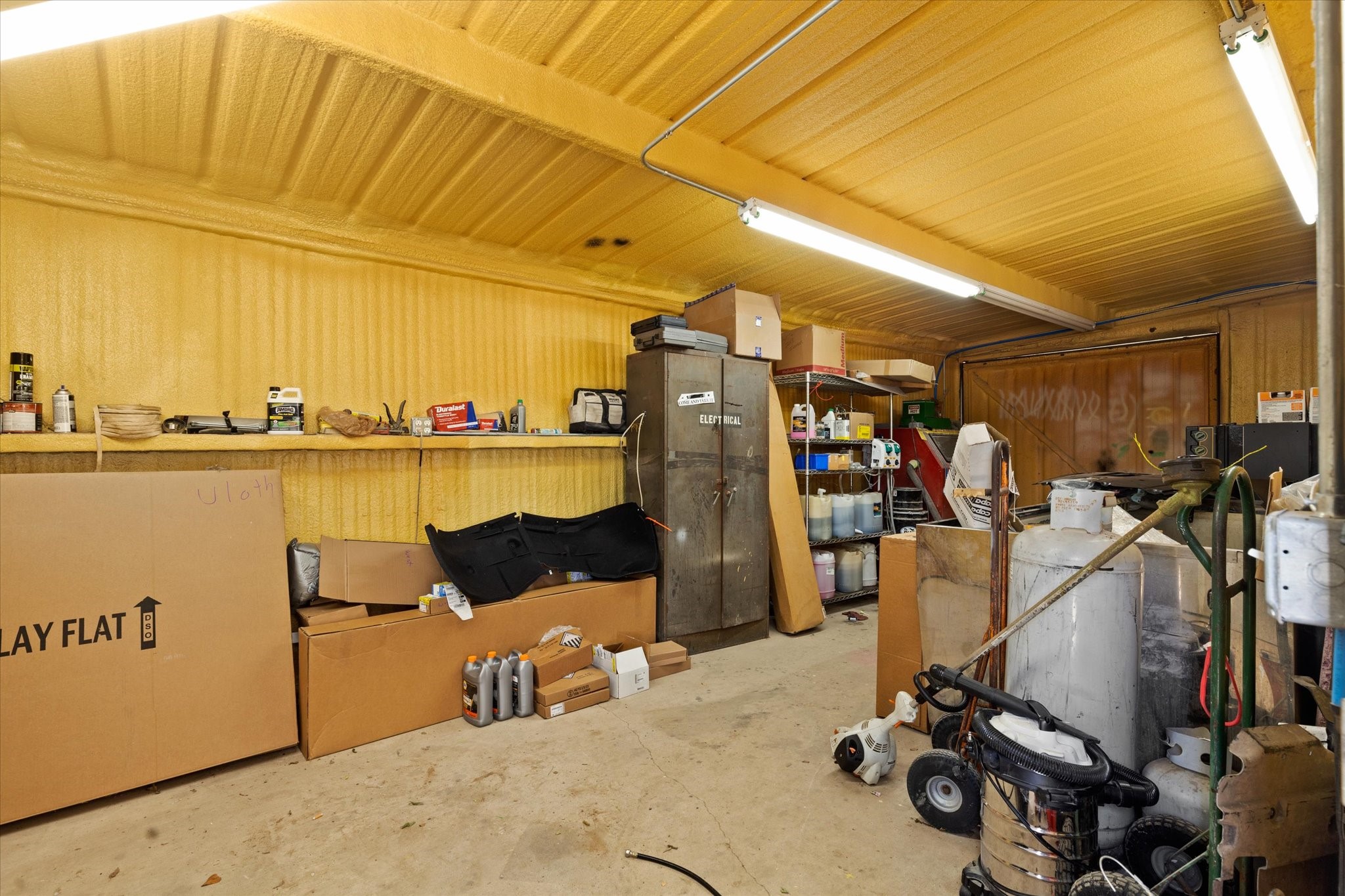 725 Holmes Drive Granbury TX 76048