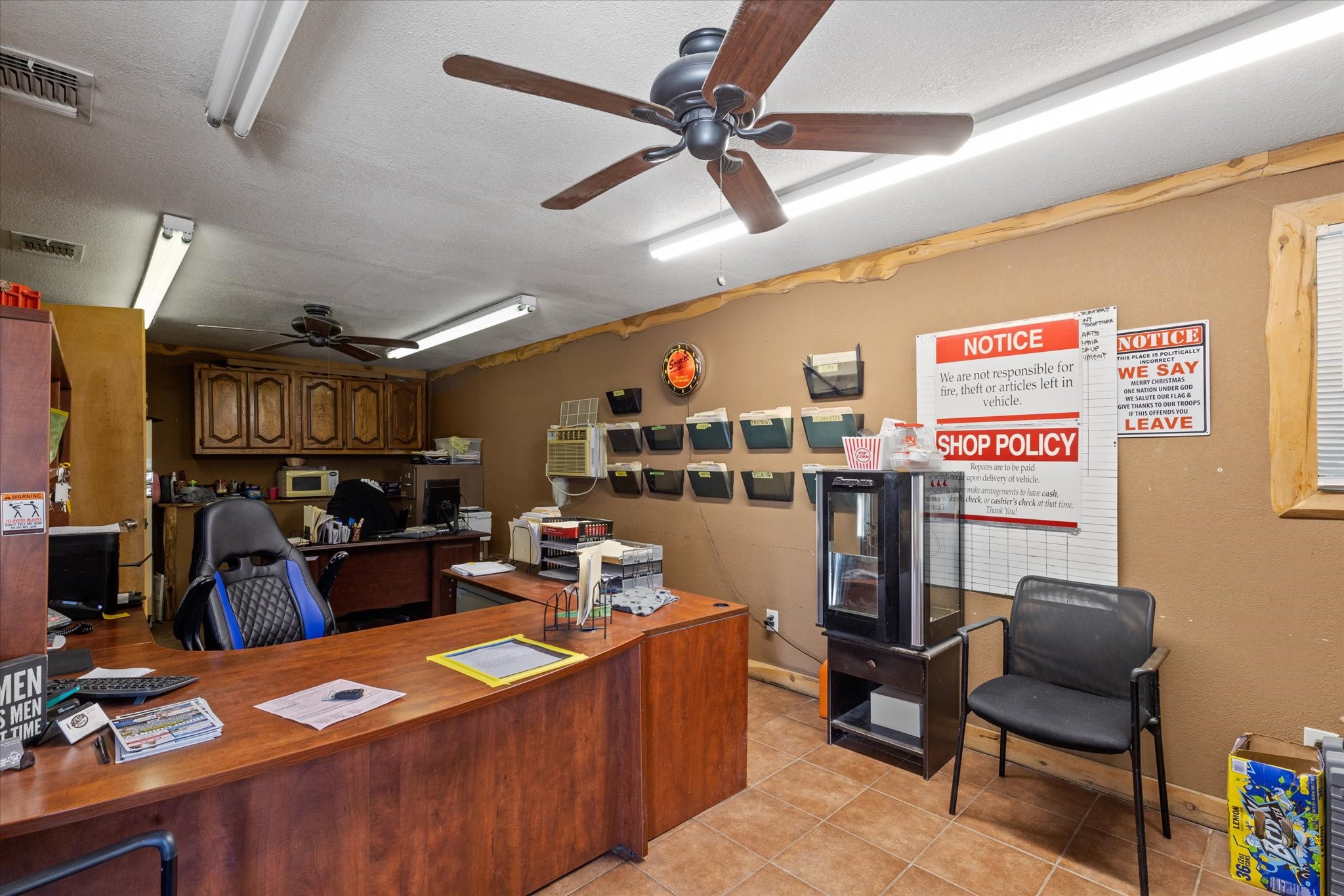 725 Holmes Drive Granbury TX 76048