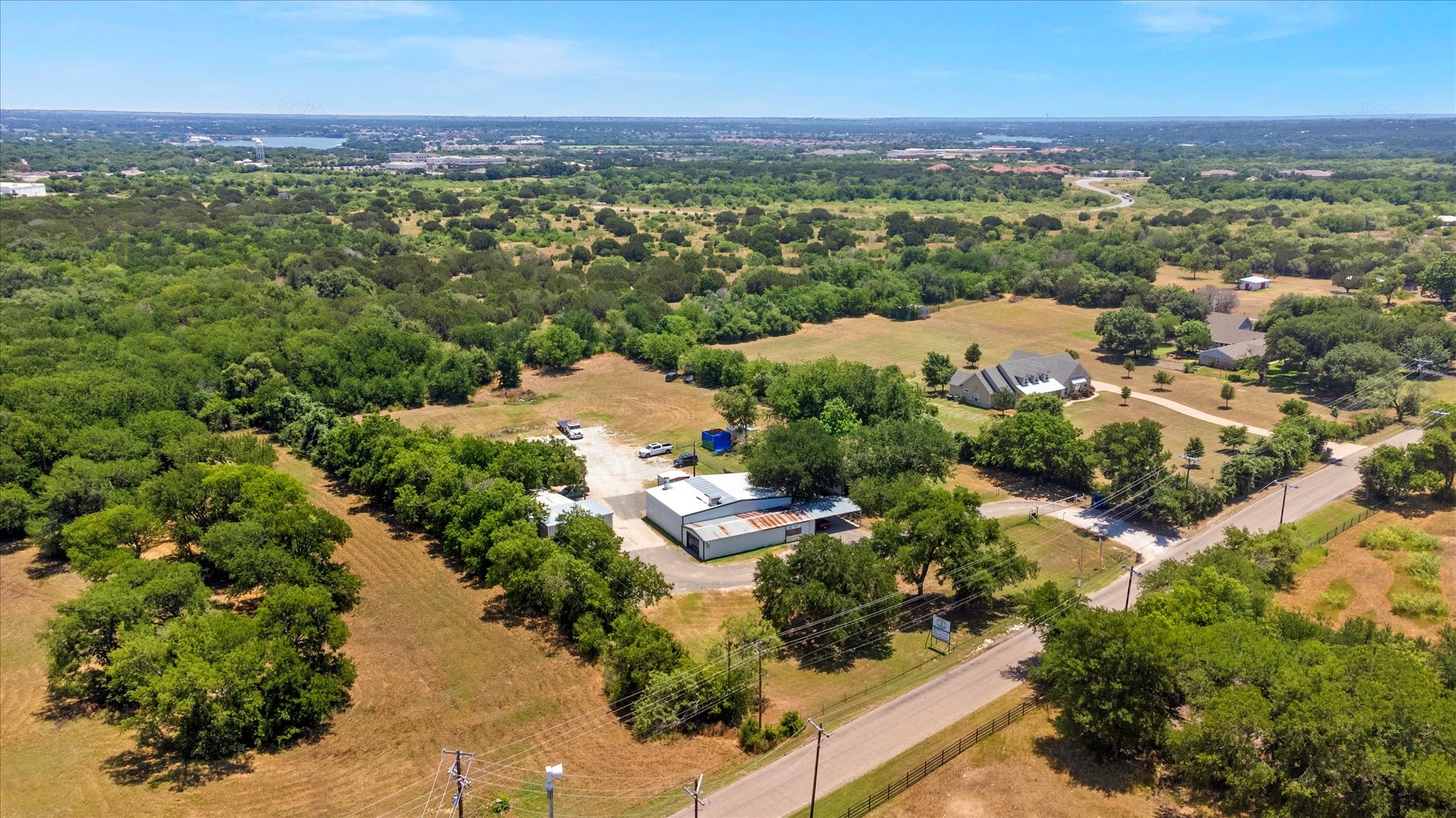 725 Holmes Drive Granbury TX 76048
