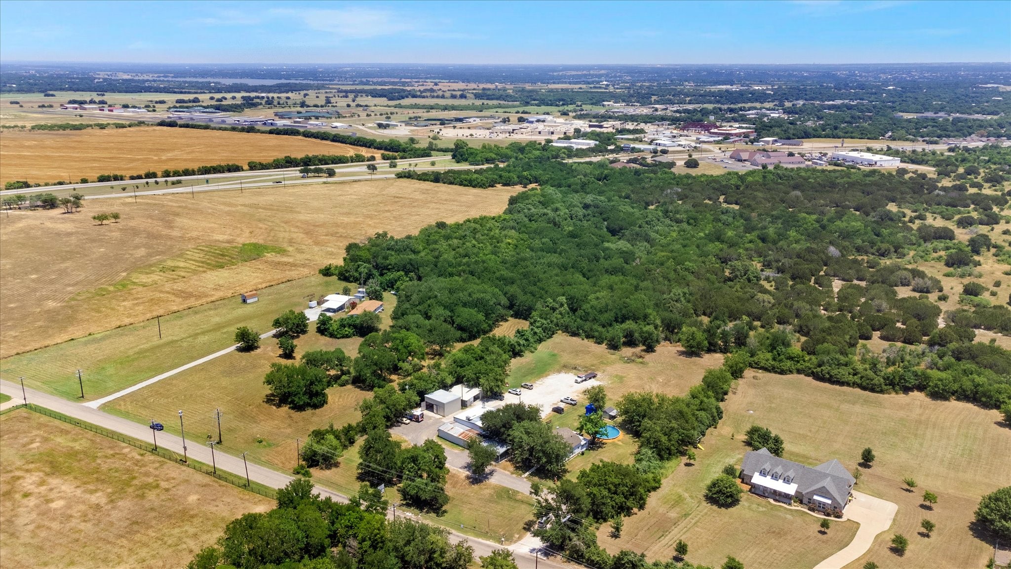 725 Holmes Drive Granbury TX 76048