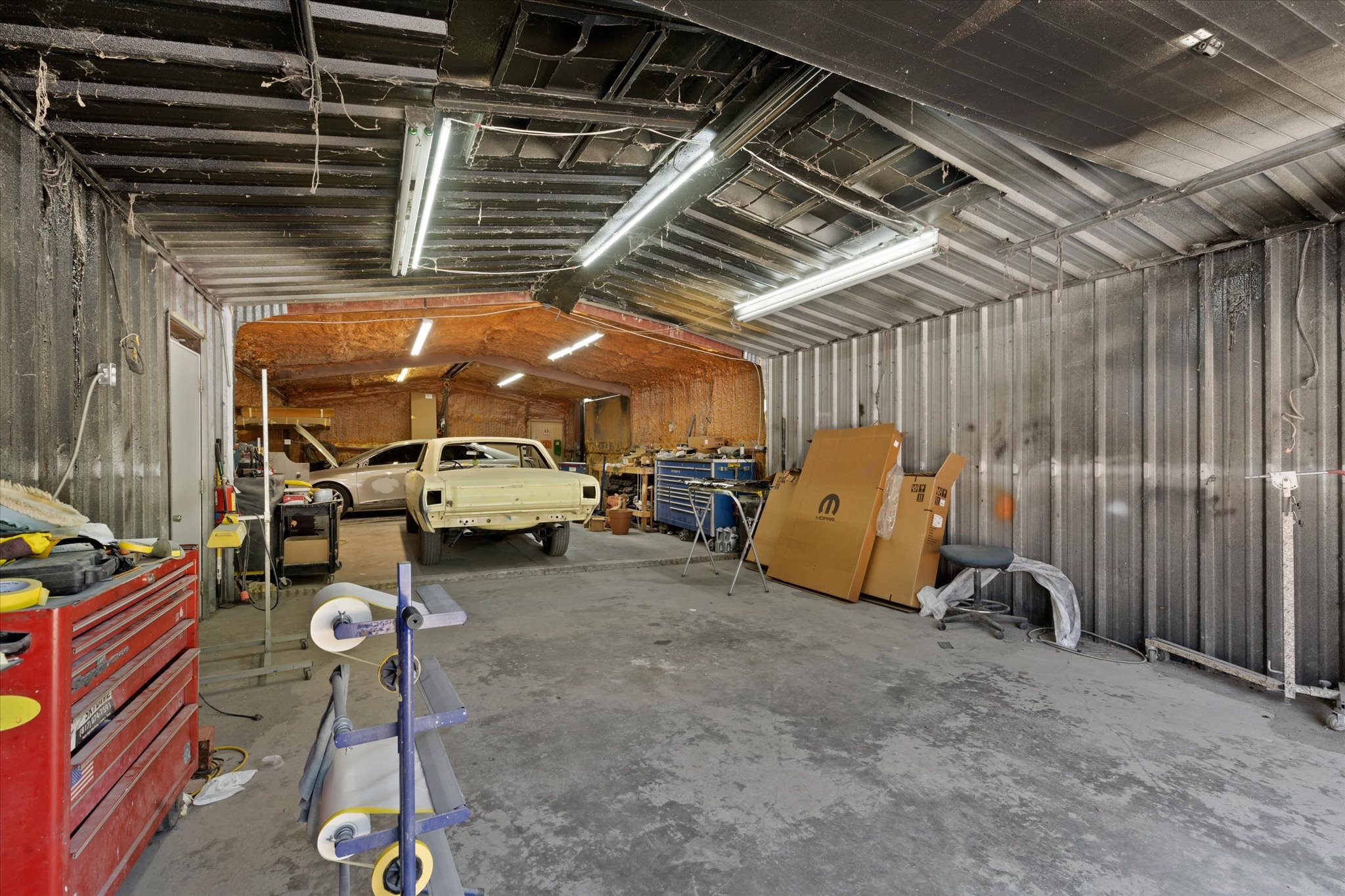 725 Holmes Drive Granbury TX 76048