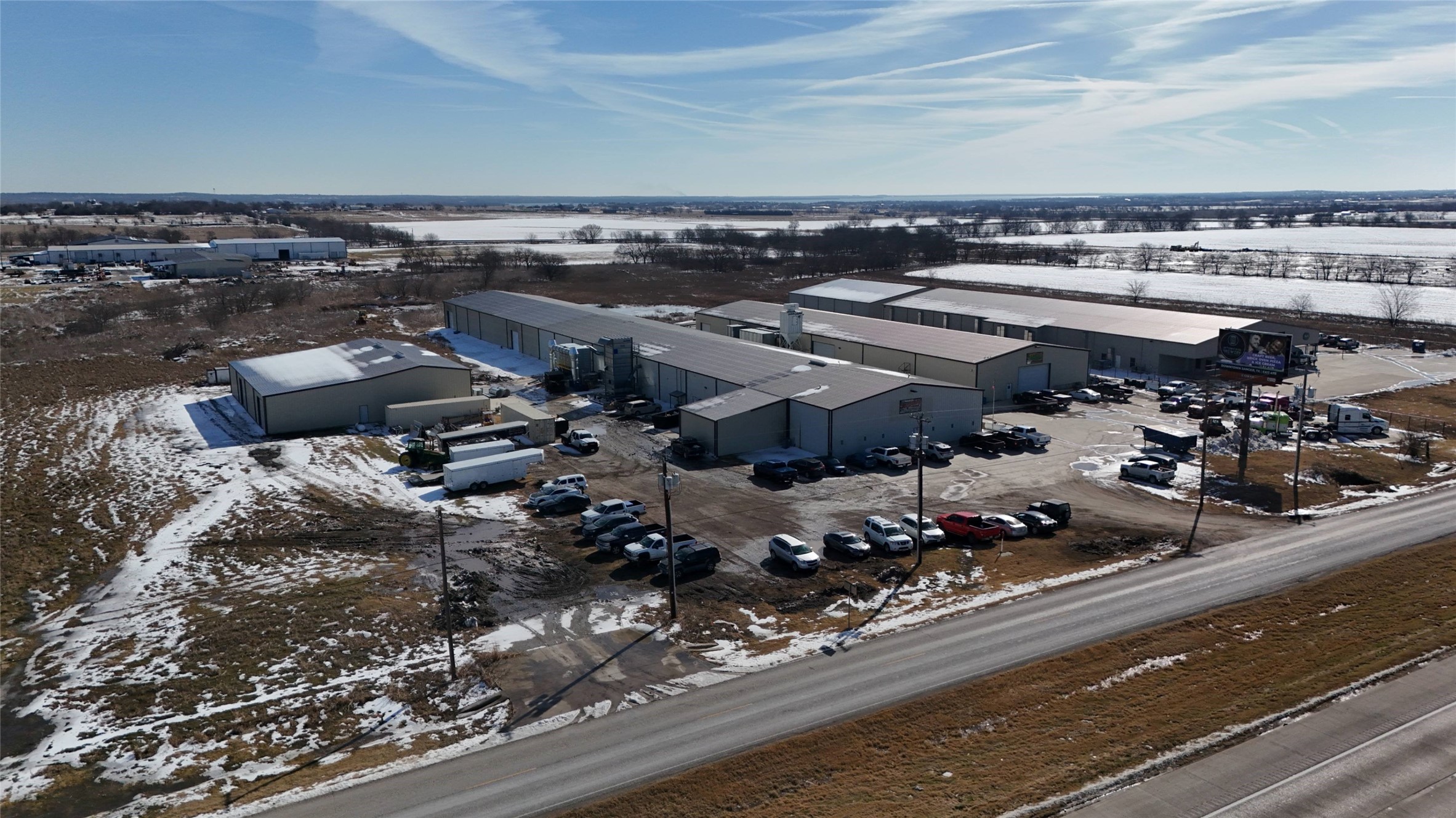 12699 I-35 Valley View TX 76272