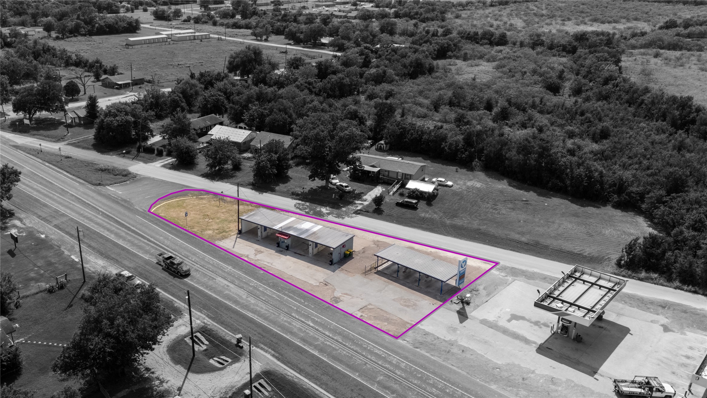 617 N Ellis Groesbeck TX 76642