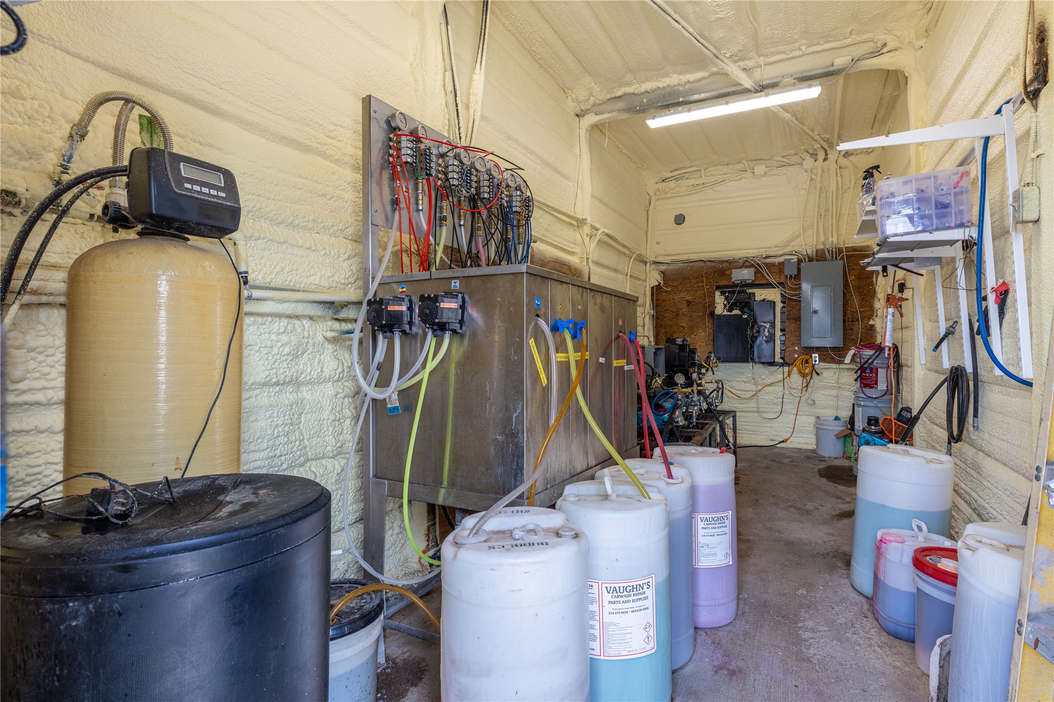 617 N Ellis Groesbeck TX 76642