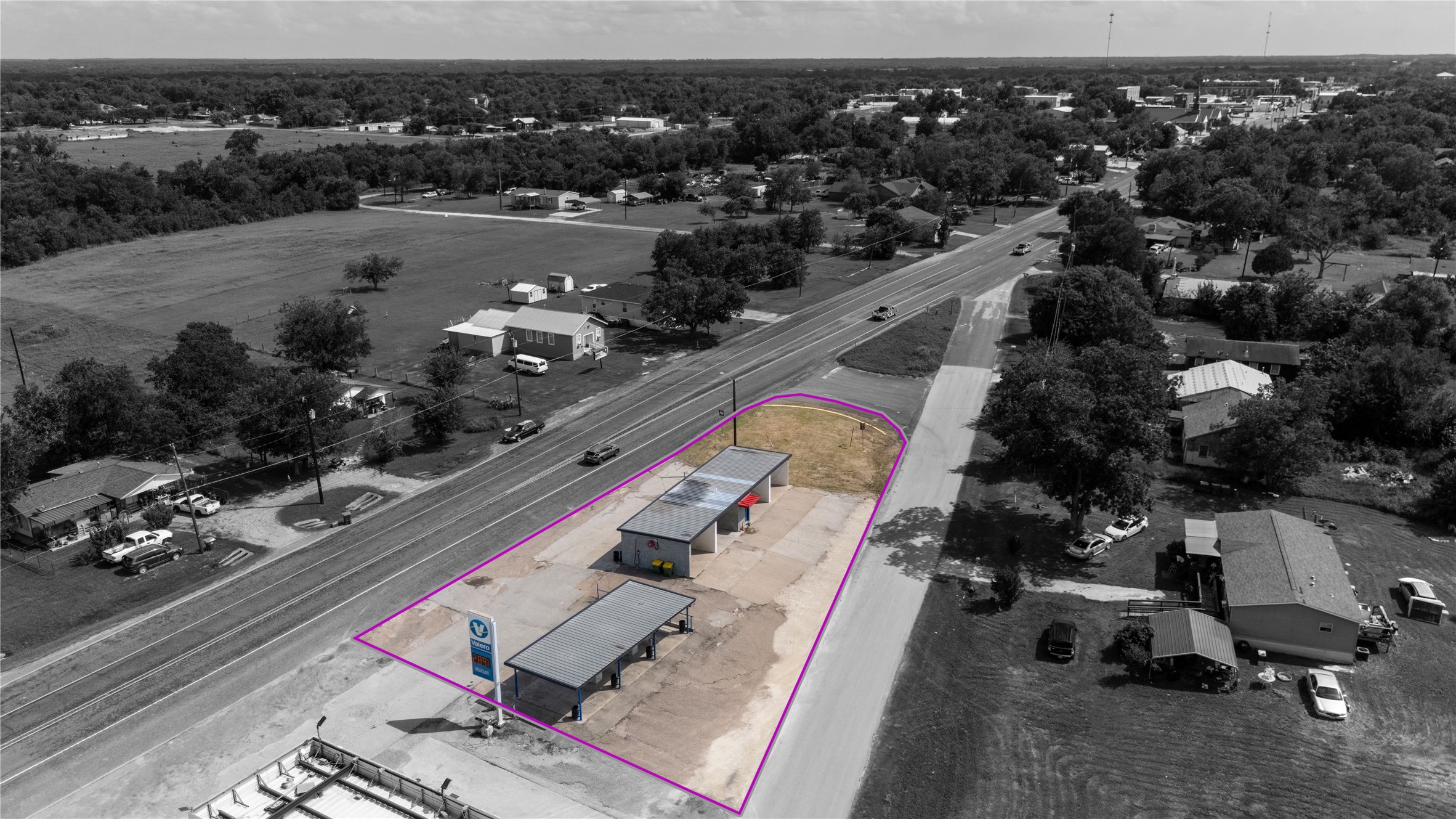 617 N Ellis Groesbeck TX 76642