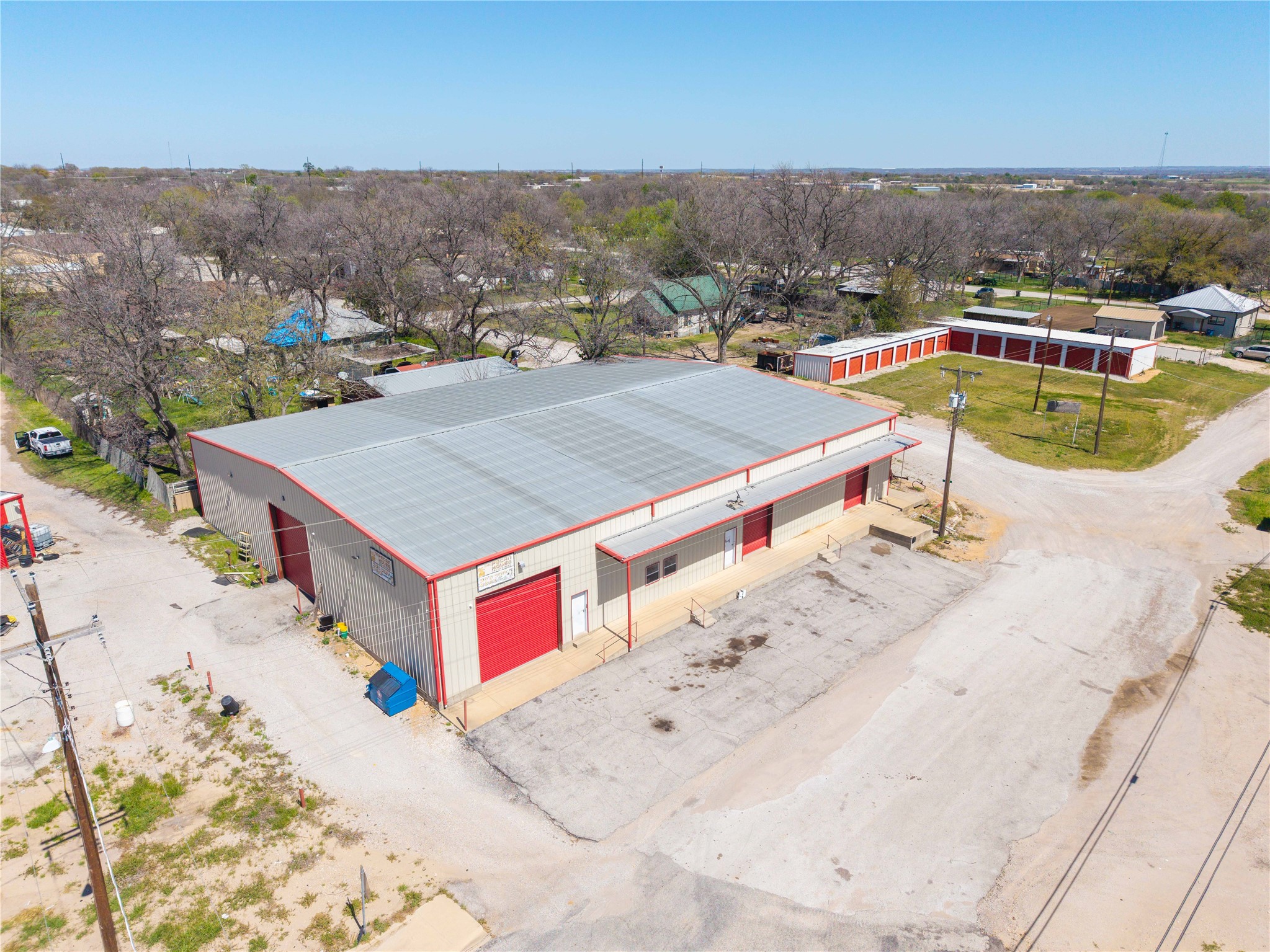 117 E. Bivar De Leon TX 76444