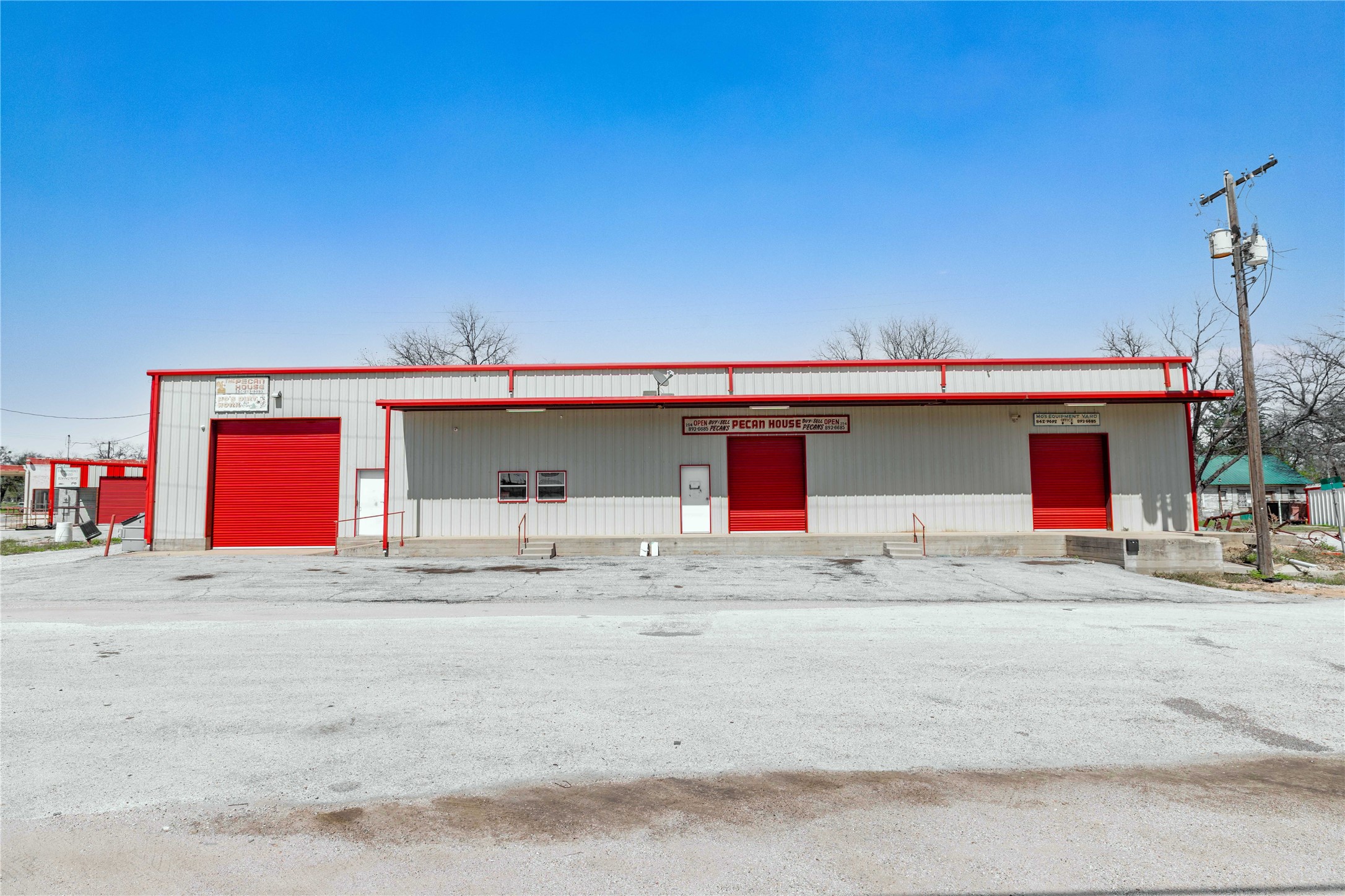 117 E. Bivar De Leon TX 76444
