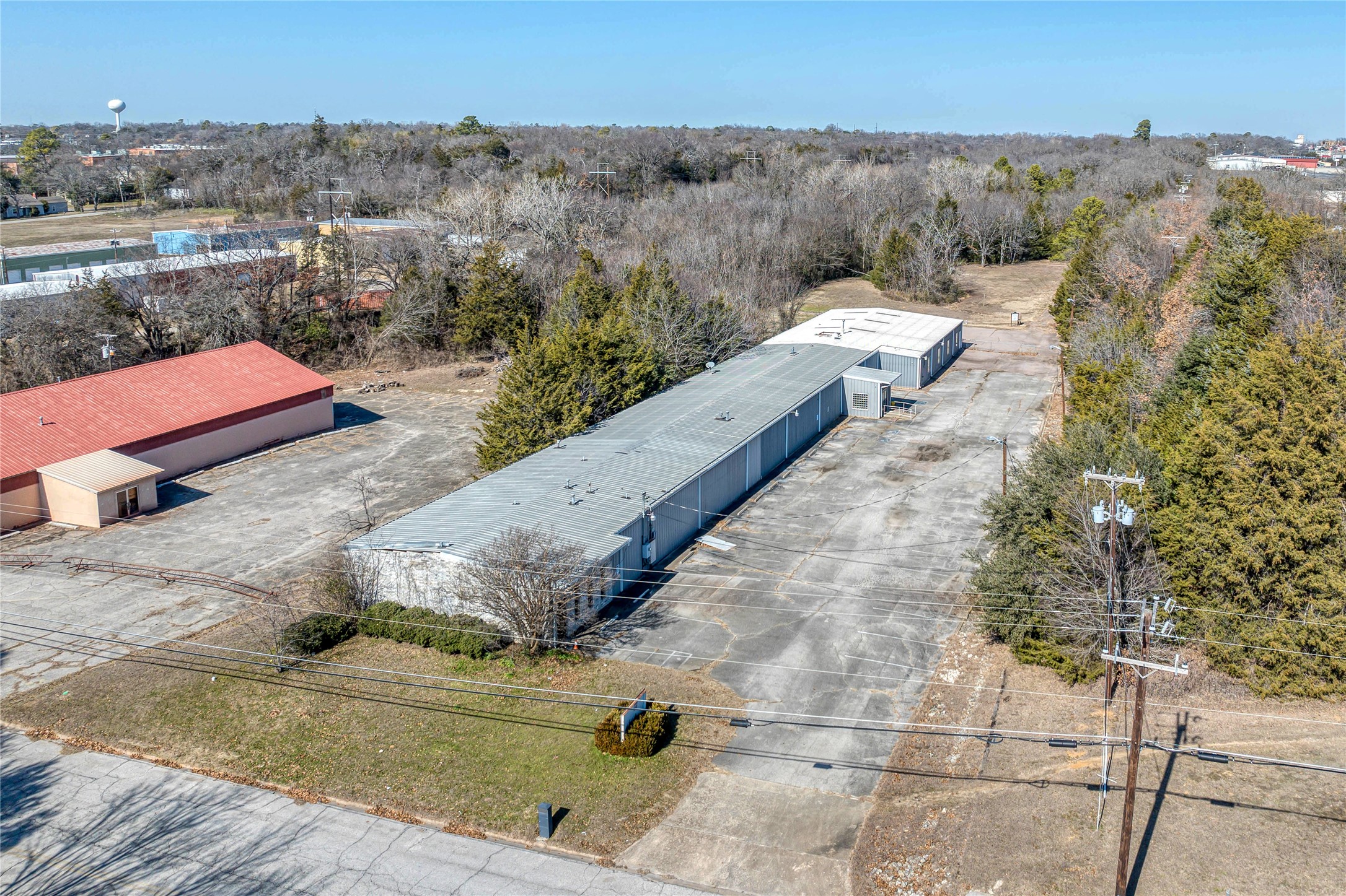 307 W Coffin Street Denison TX 75020