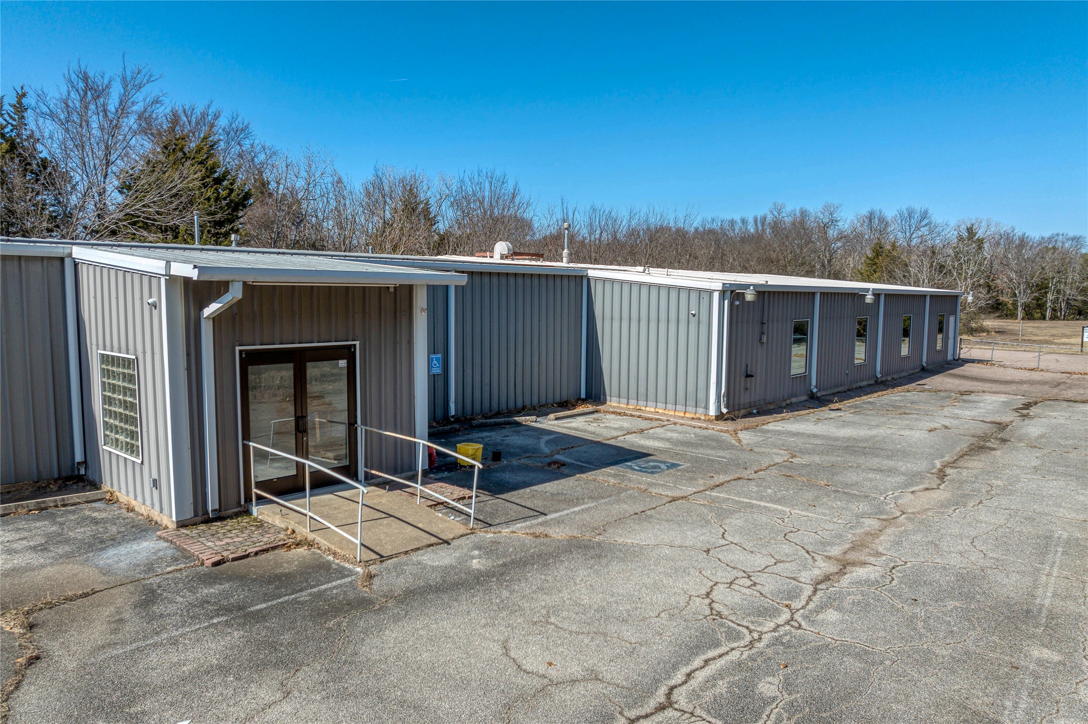 307 W Coffin Street Denison TX 75020