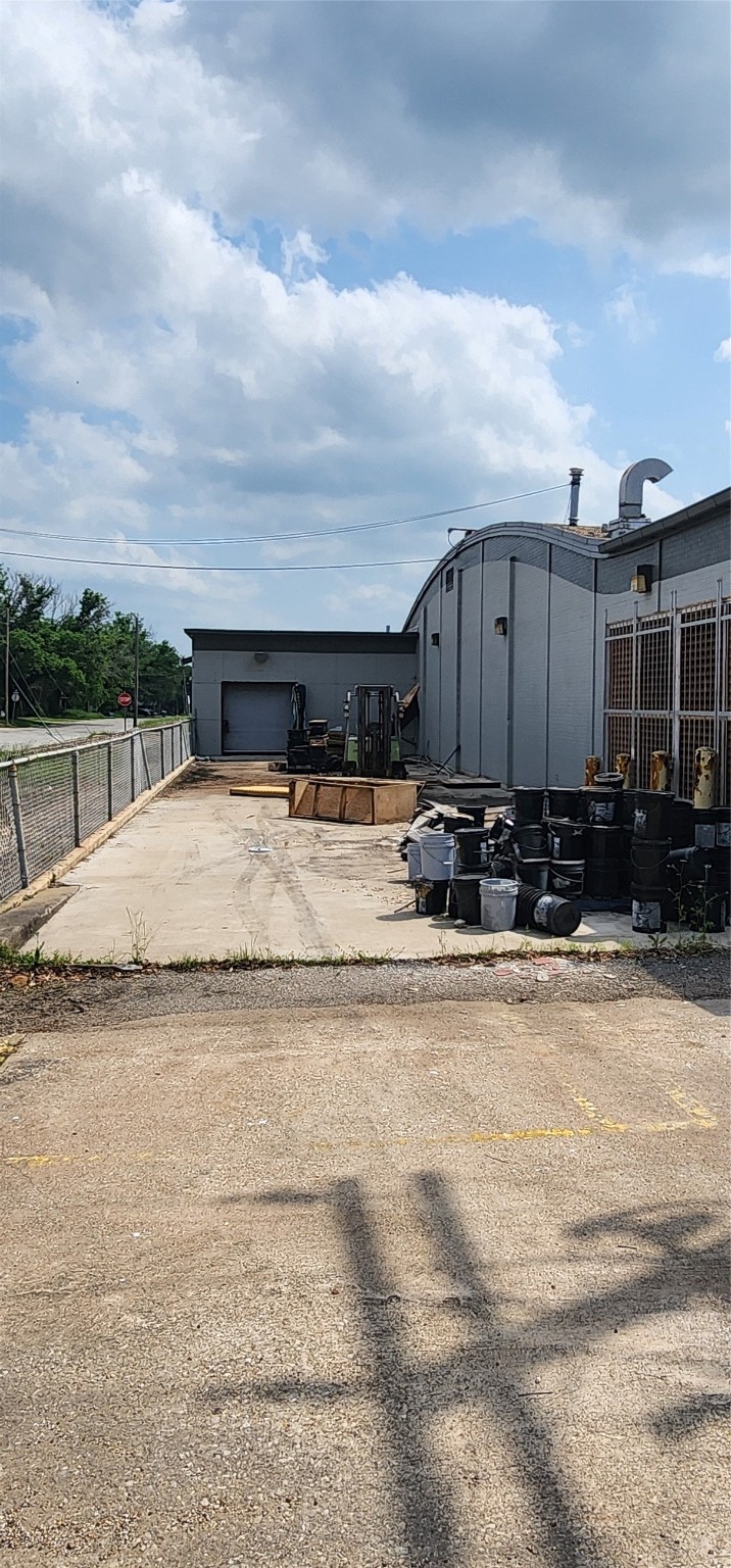 104 N Paris Street Mexia TX 76667