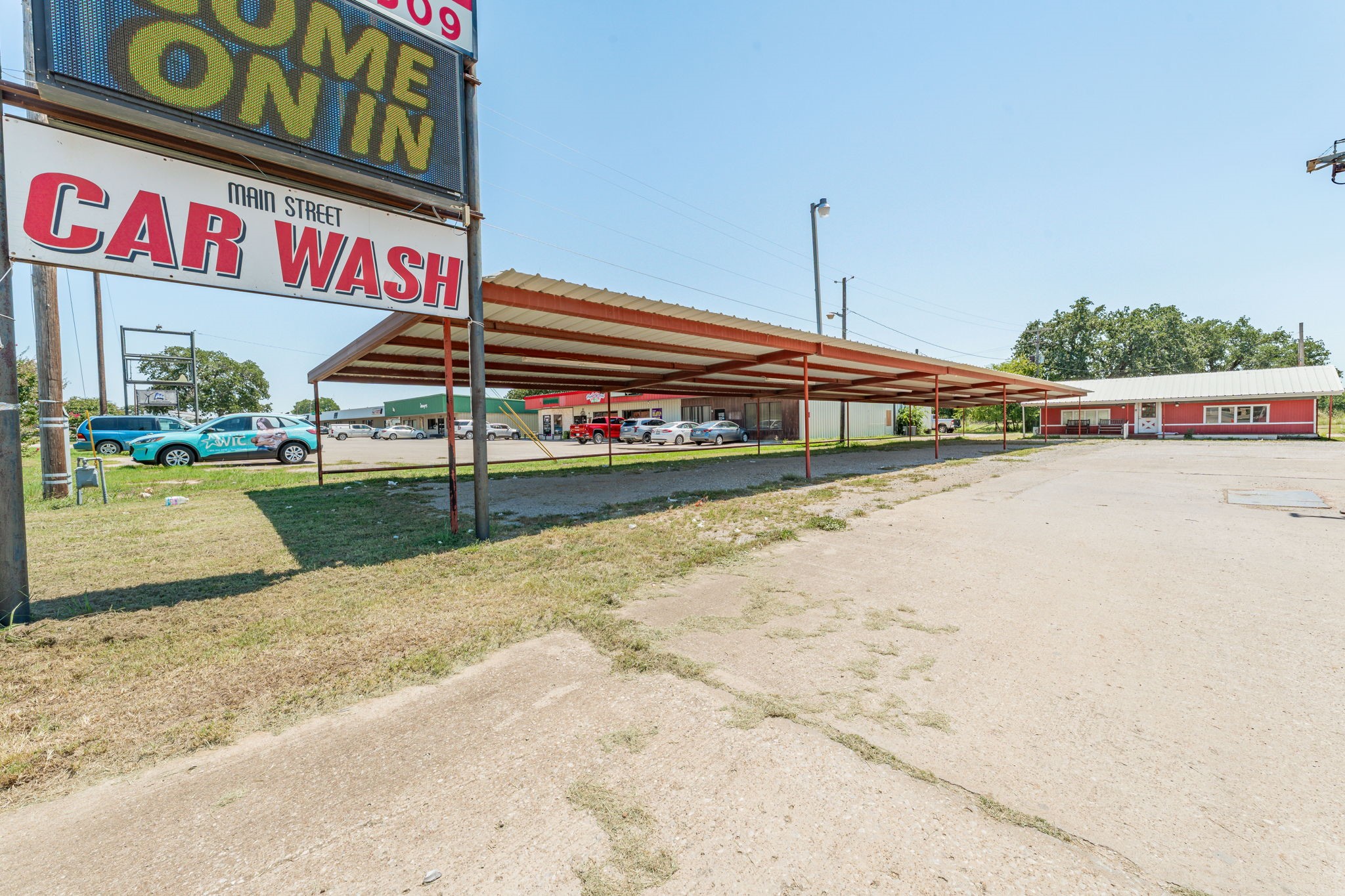 929 E Main Street Eastland TX 76448
