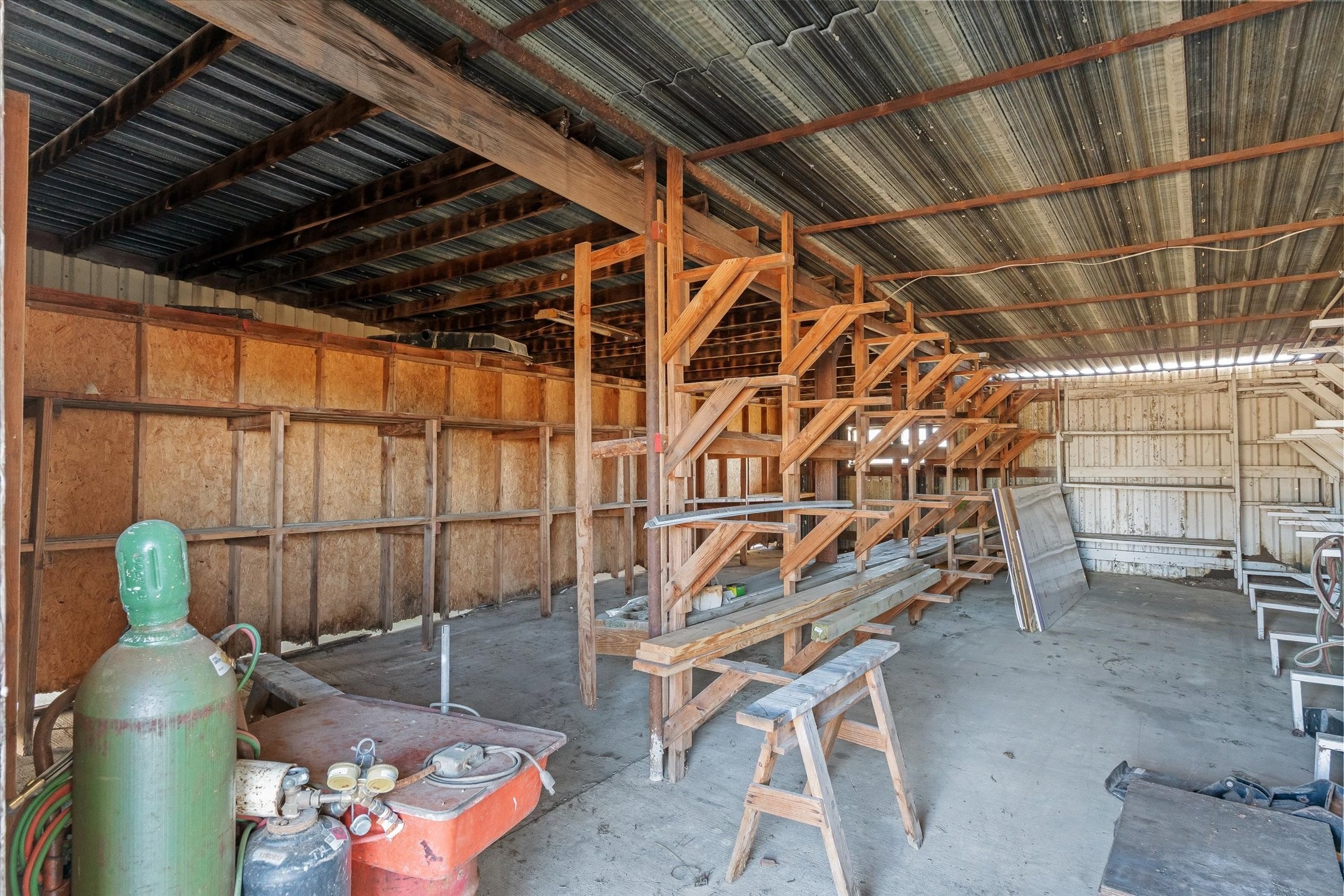 9474 Us-175 Kemp TX 75143