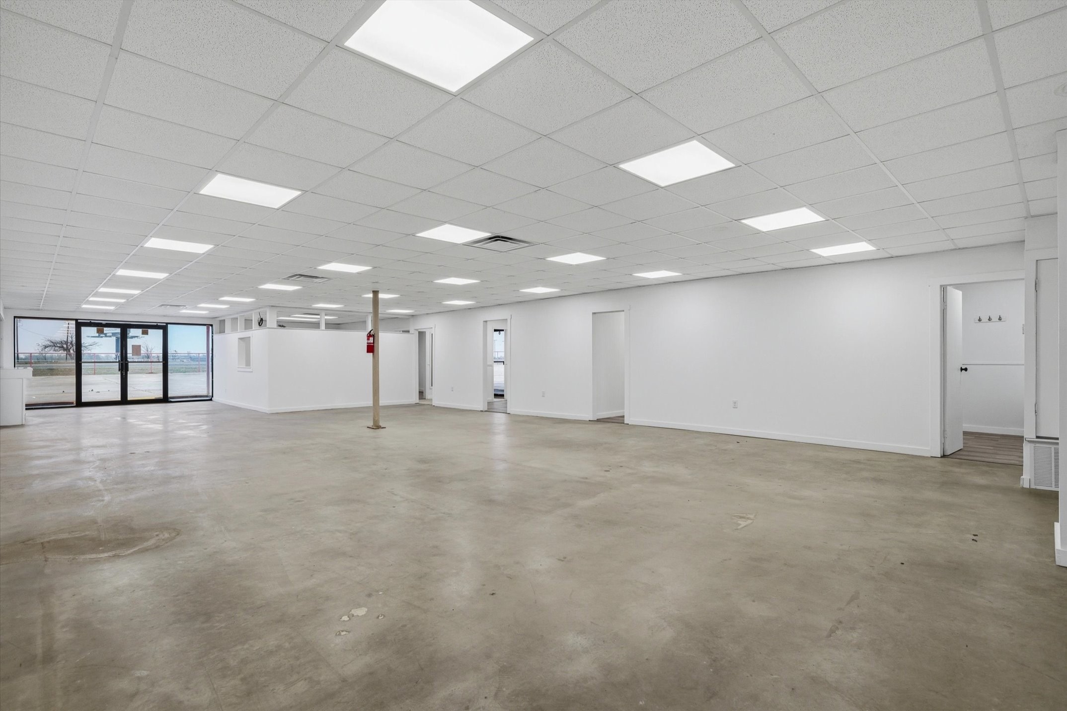 9474 Us-175 Kemp TX 75143
