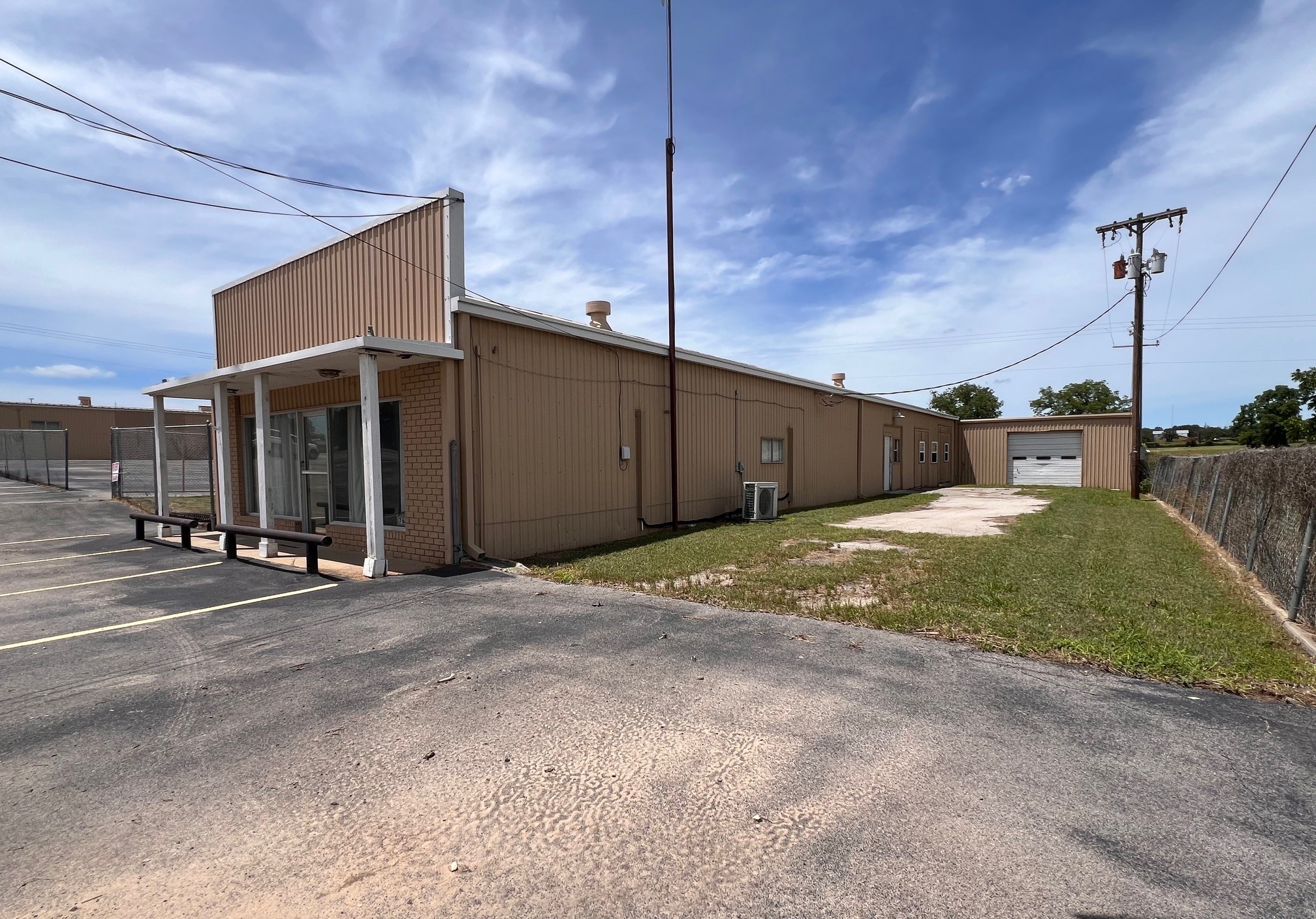 7680 Highway 67 Comanche TX 76442