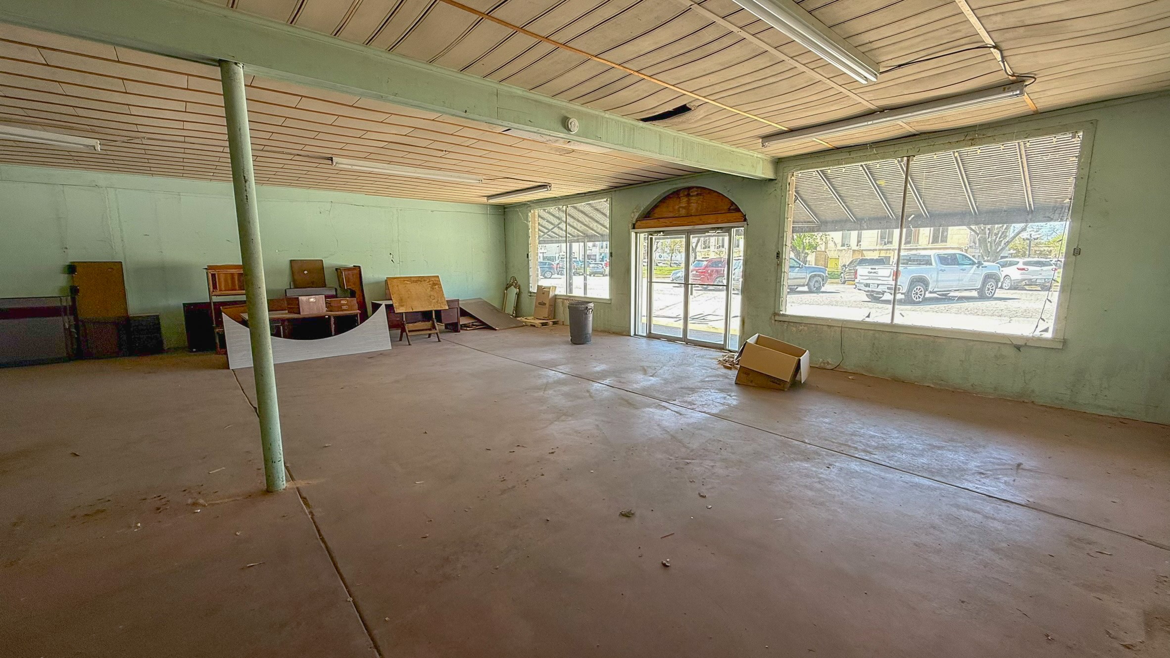 126 N Church Street Jacksboro TX 76458