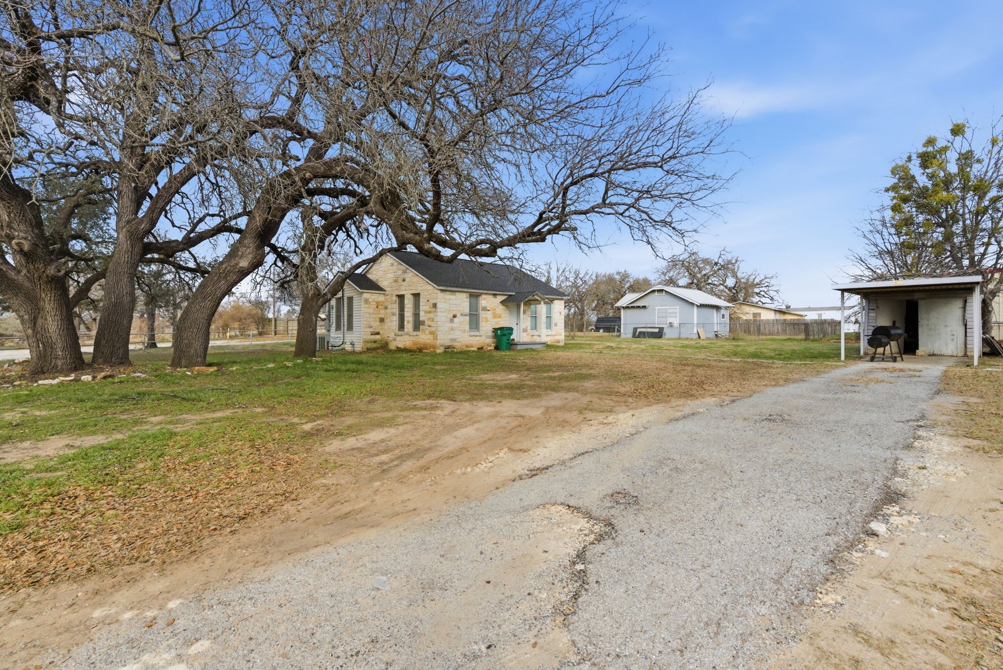 1013-A Tejas Lane Stephenville TX 76401