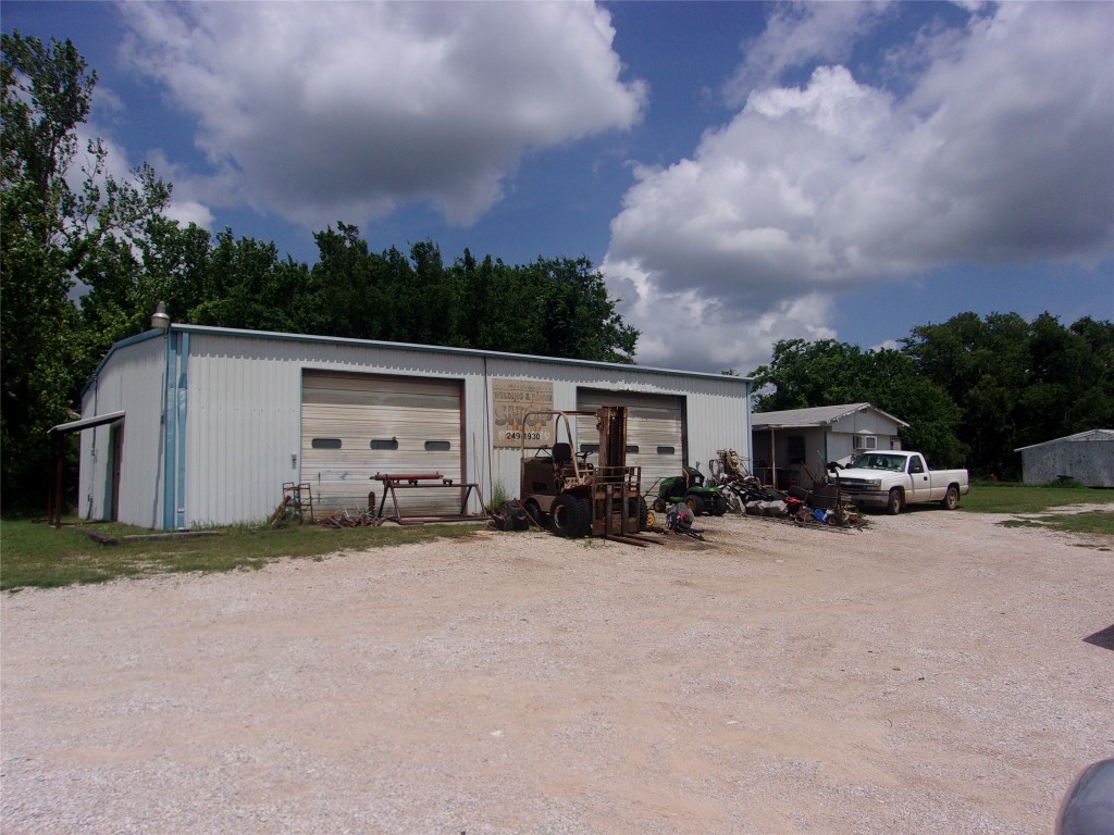 3032 State Highway 59 N Bowie TX 76230