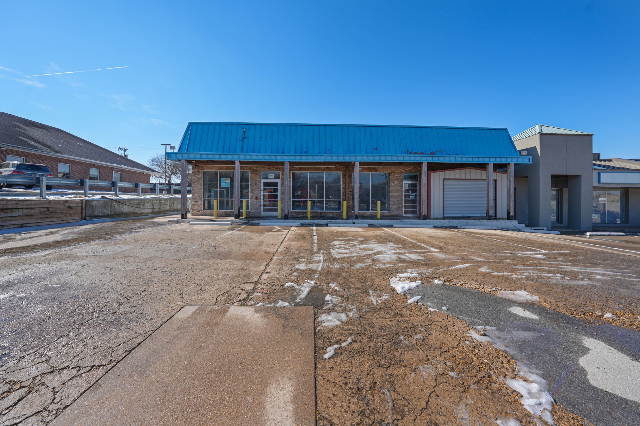 233 N Hampton Road Desoto TX 75115