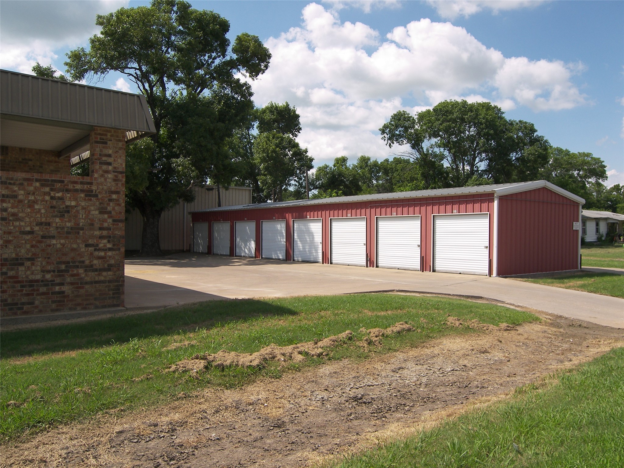 109 N 3rd Street Godley TX 76050