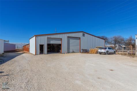 302 N Access Road Clyde TX 79510