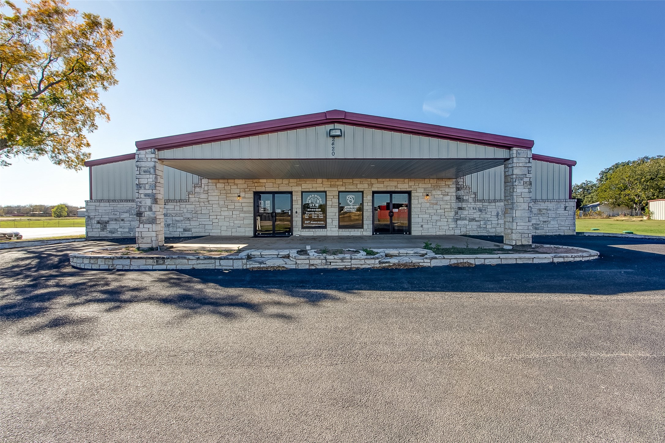 2420 Bob White Drive Granbury TX 76049