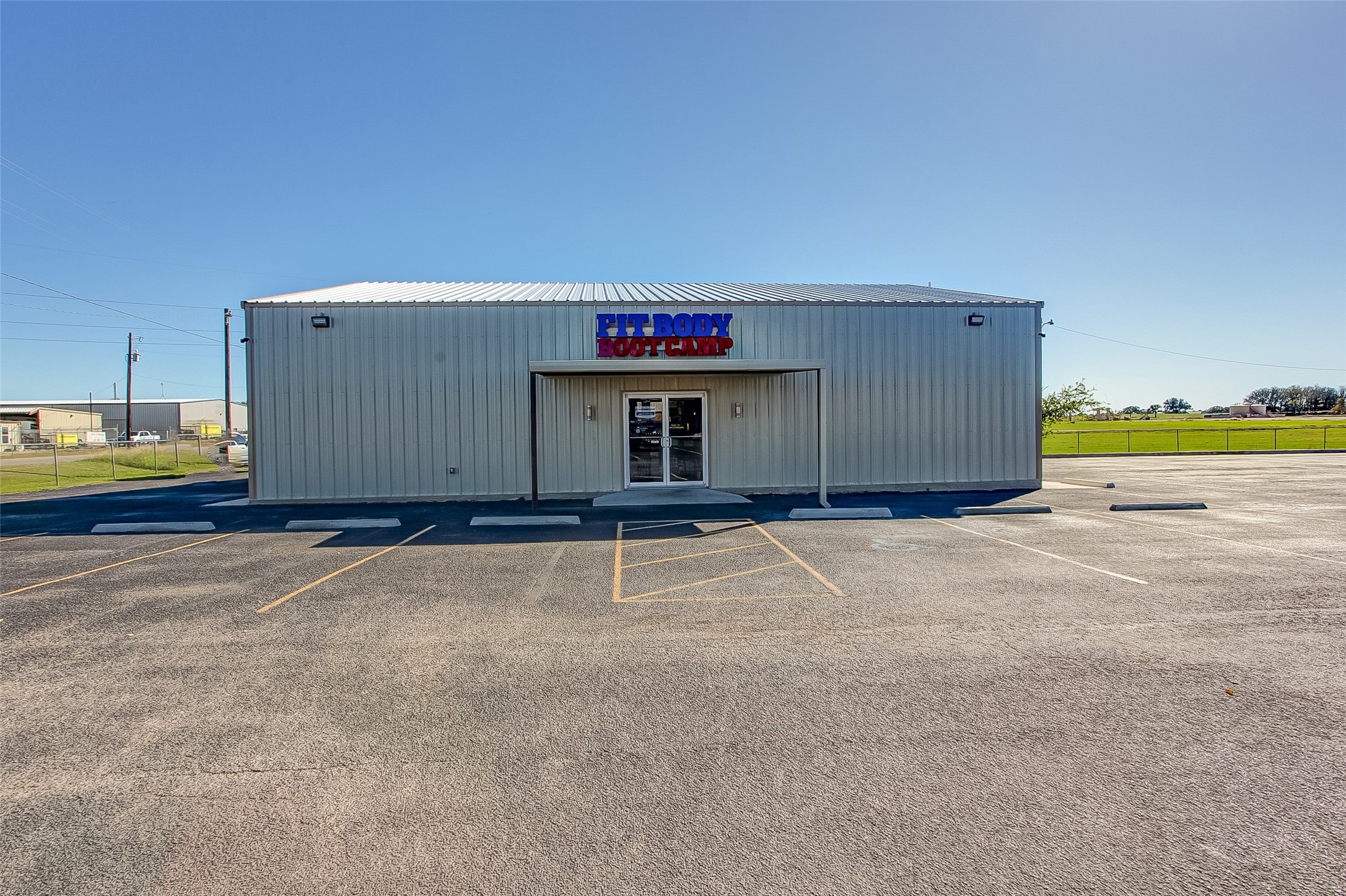2420 Bob White Drive Granbury TX 76049