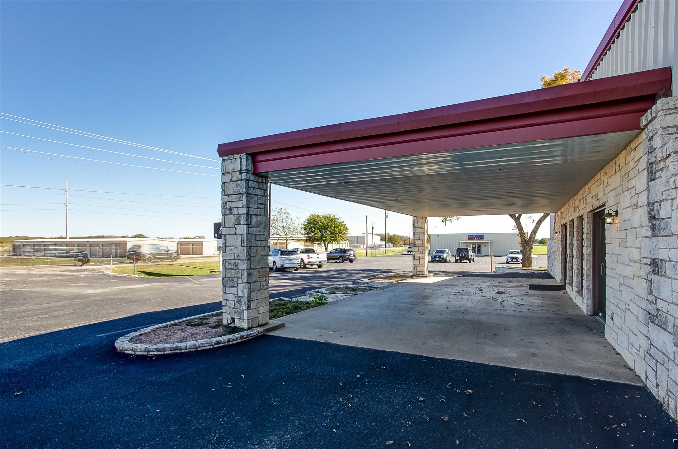 2420 Bob White Drive Granbury TX 76049