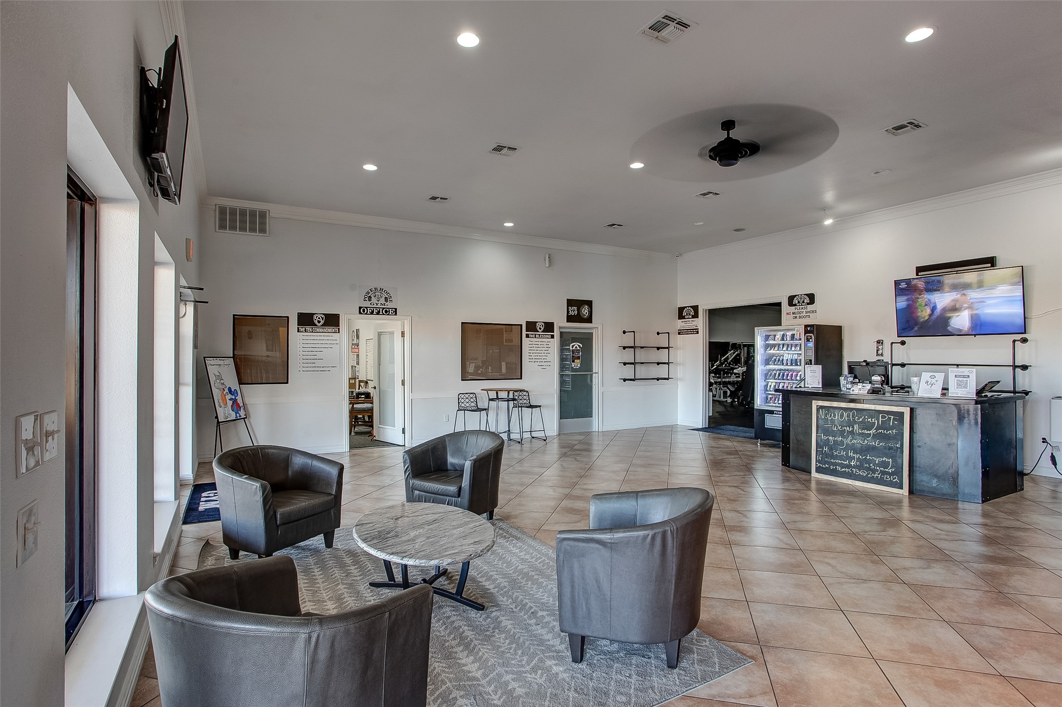2420 Bob White Drive Granbury TX 76049