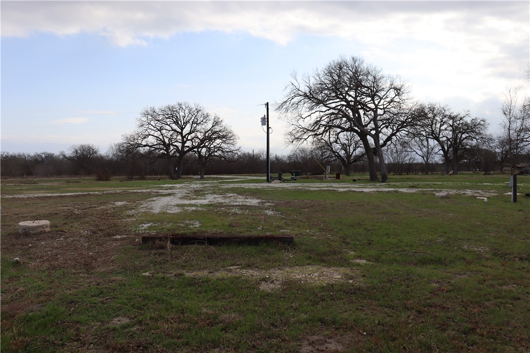 4202 S Fm 339 Groesbeck TX 76642