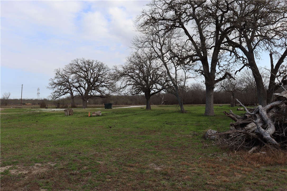 4202 S Fm 339 Groesbeck TX 76642