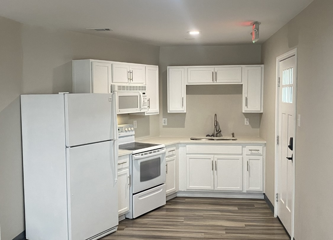 3325 Ih 30 Mesquite TX 75150
