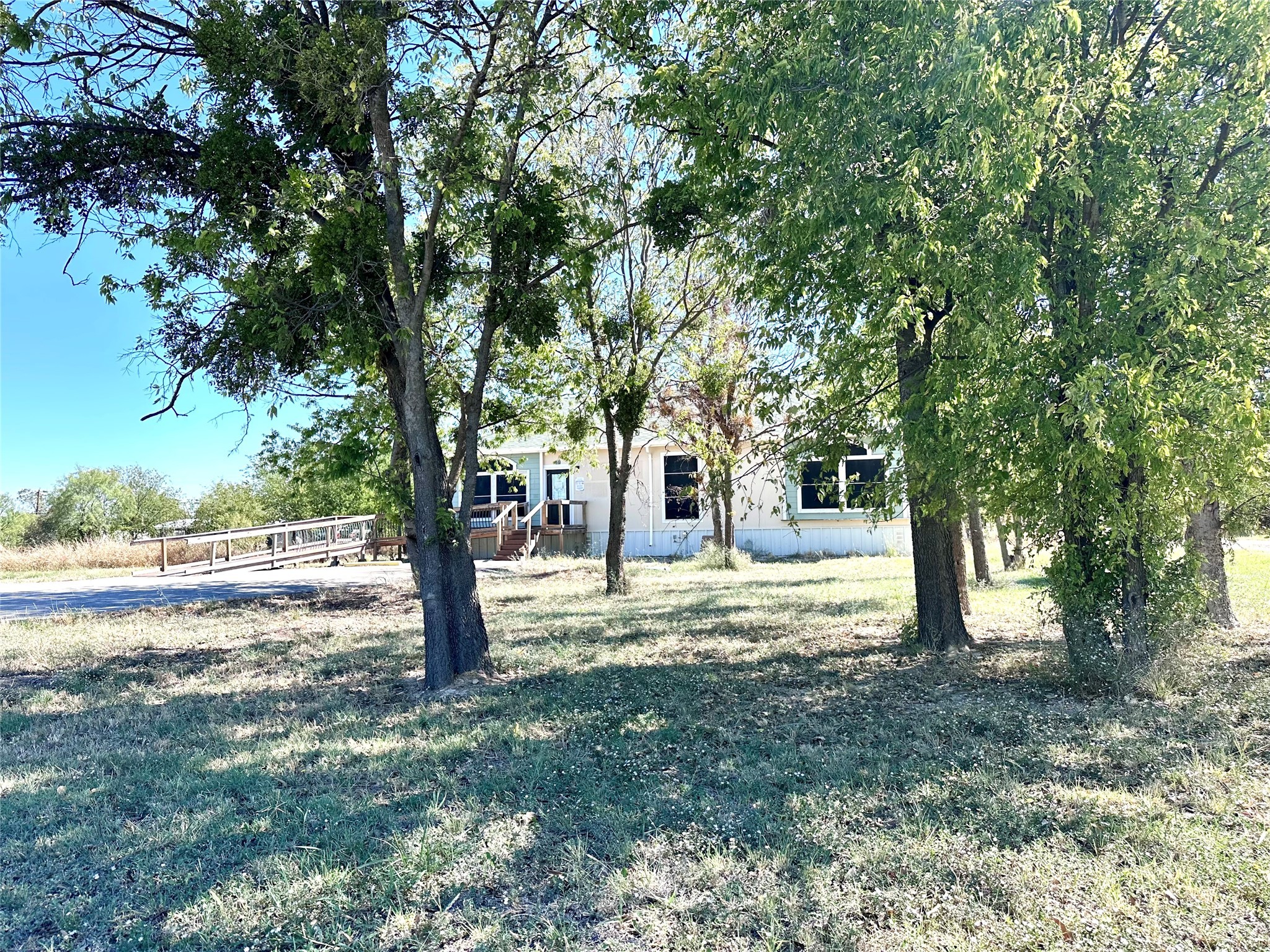 501 Peyton Baird TX 79504
