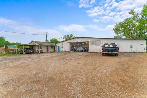 316 Howard Road Waxahachie TX 75165