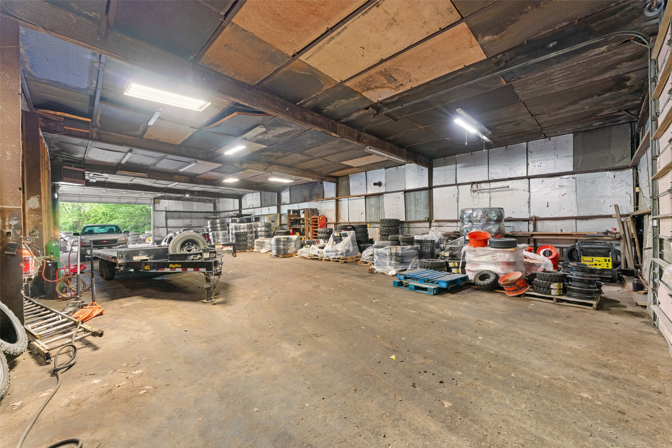 316 Howard Road Waxahachie TX 75165