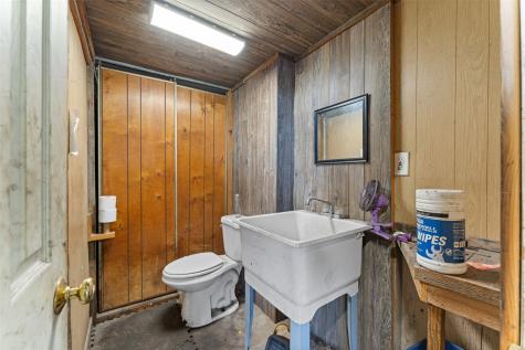316 Howard Road Waxahachie TX 75165