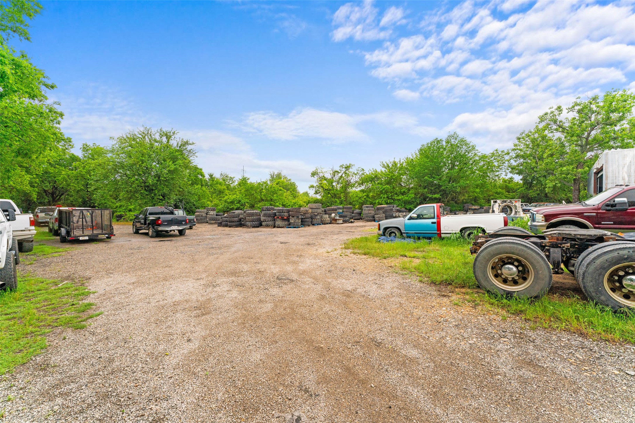 316 Howard Road Waxahachie TX 75165